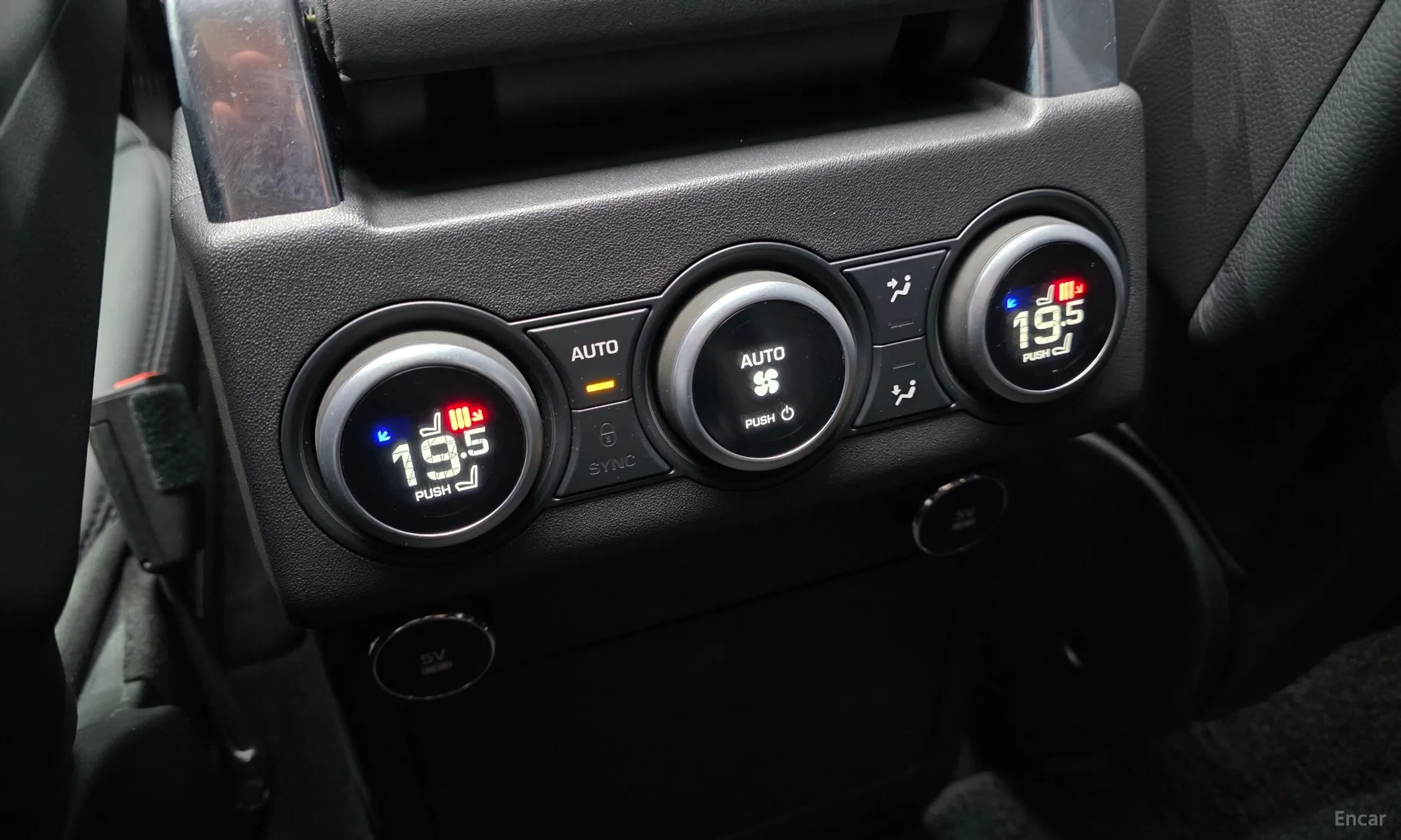 Land Rover Discovery 5 превью 18