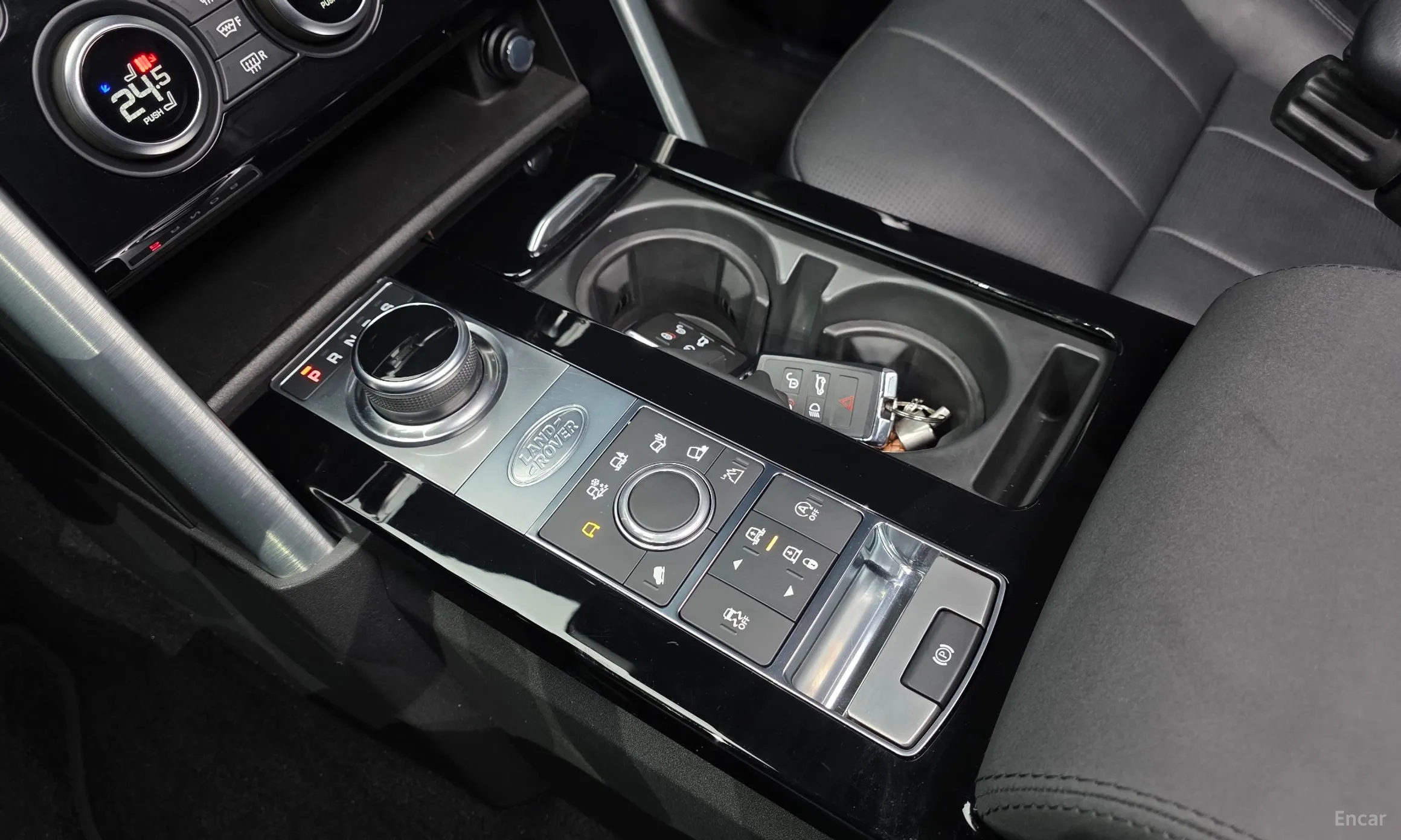 Land Rover Discovery 5 превью 9