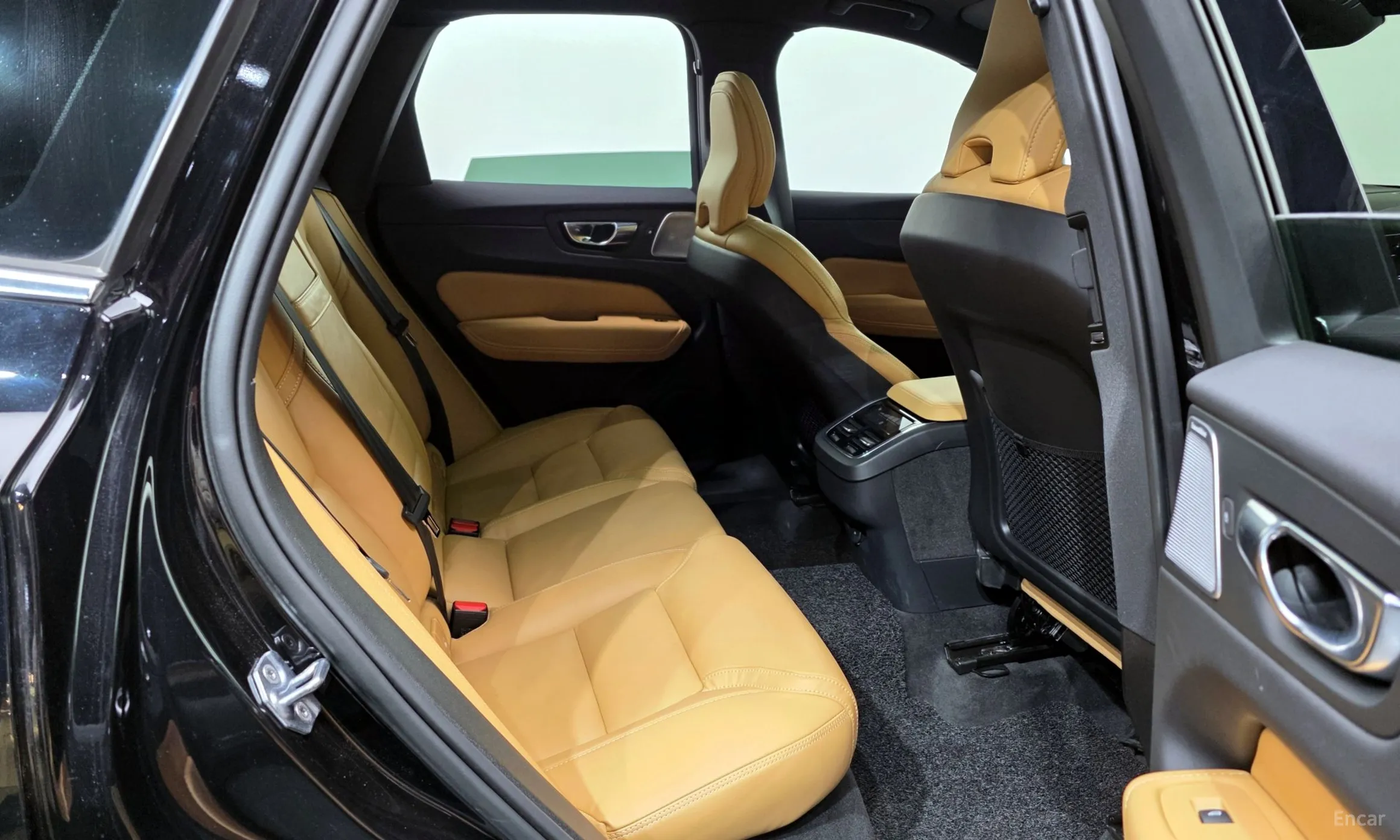 Volvo XC60 Gen 2 превью 12