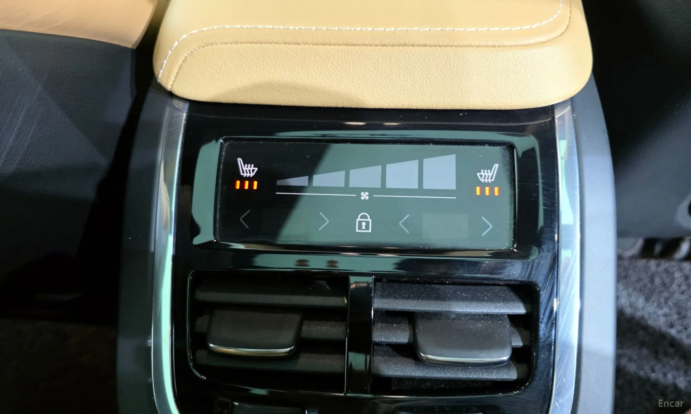 Volvo XC60 Gen 2 превью 19