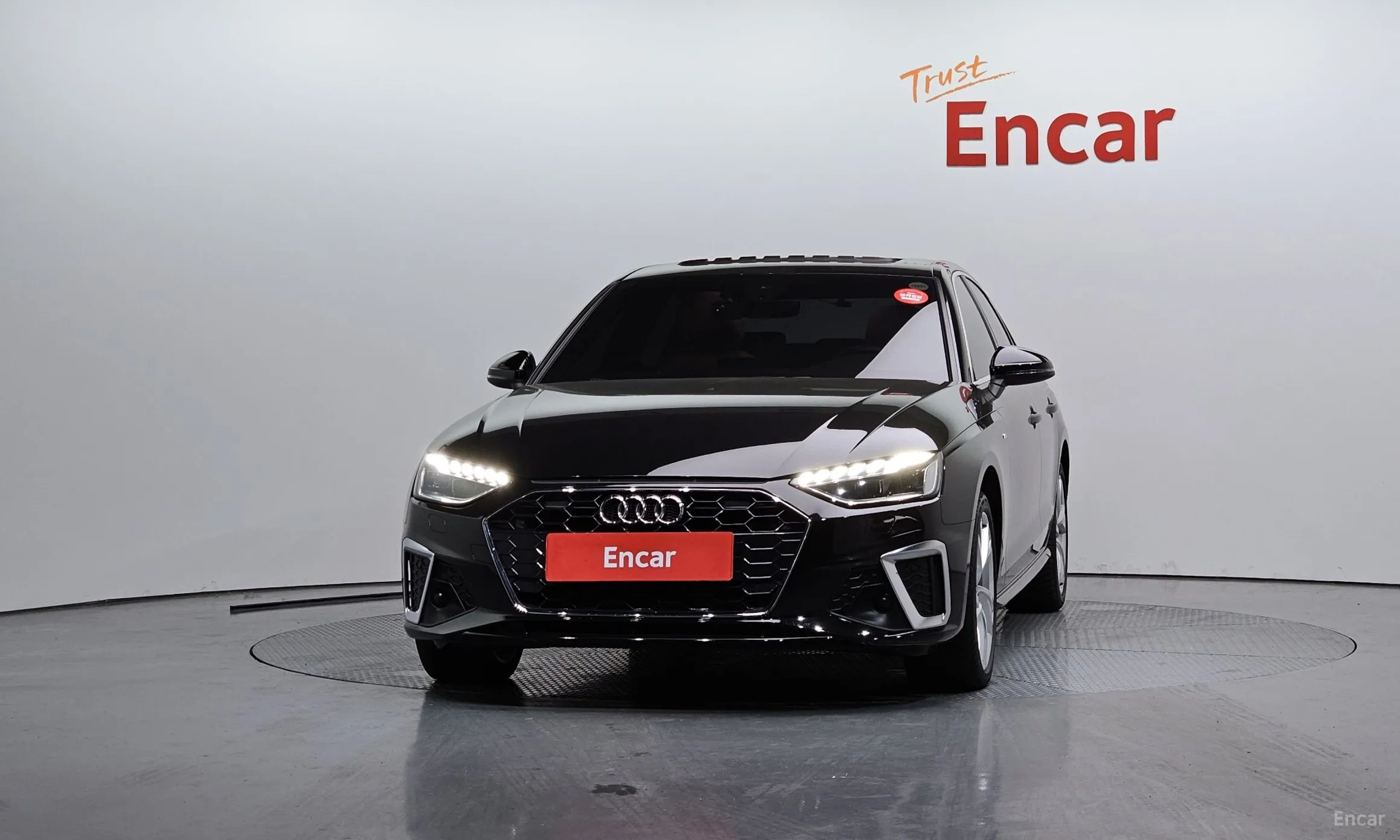 Audi A4 (B9) превью 3