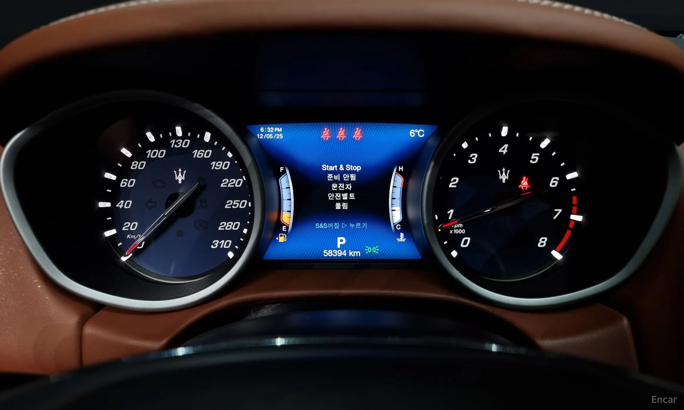 Maserati Ghibli превью 8
