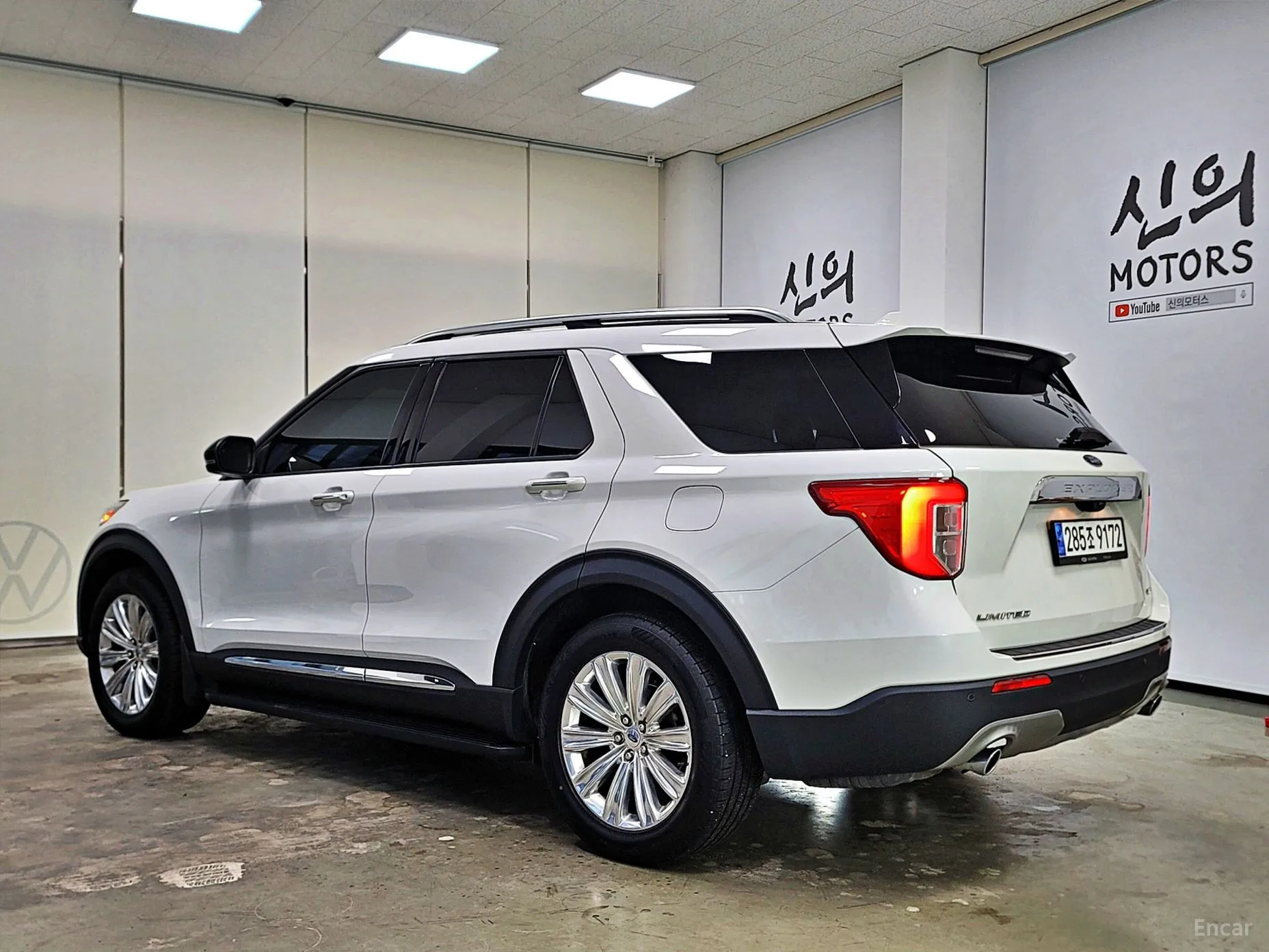 Ford Explorer 6th Generation превью 3