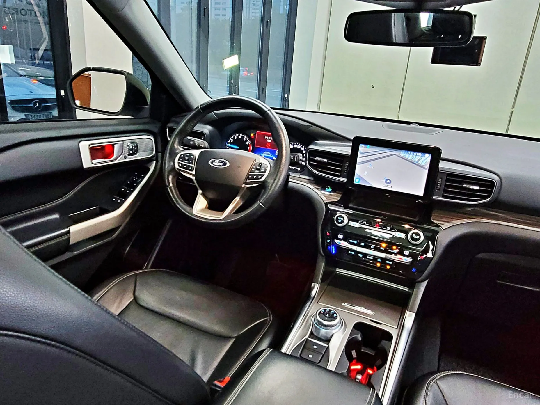 Ford Explorer 6th Generation превью 7