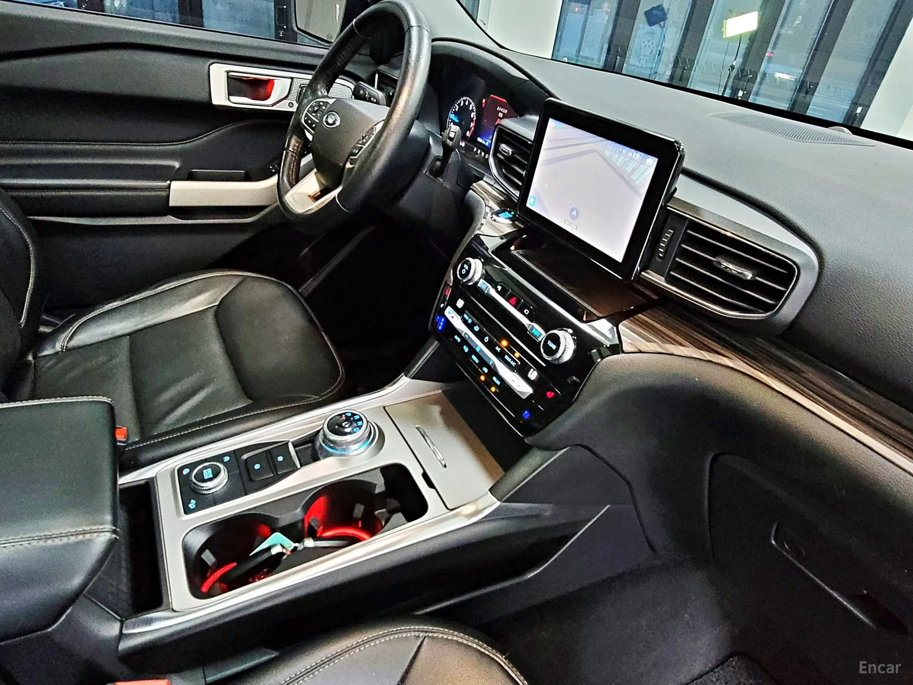 Ford Explorer 6th Generation превью 9