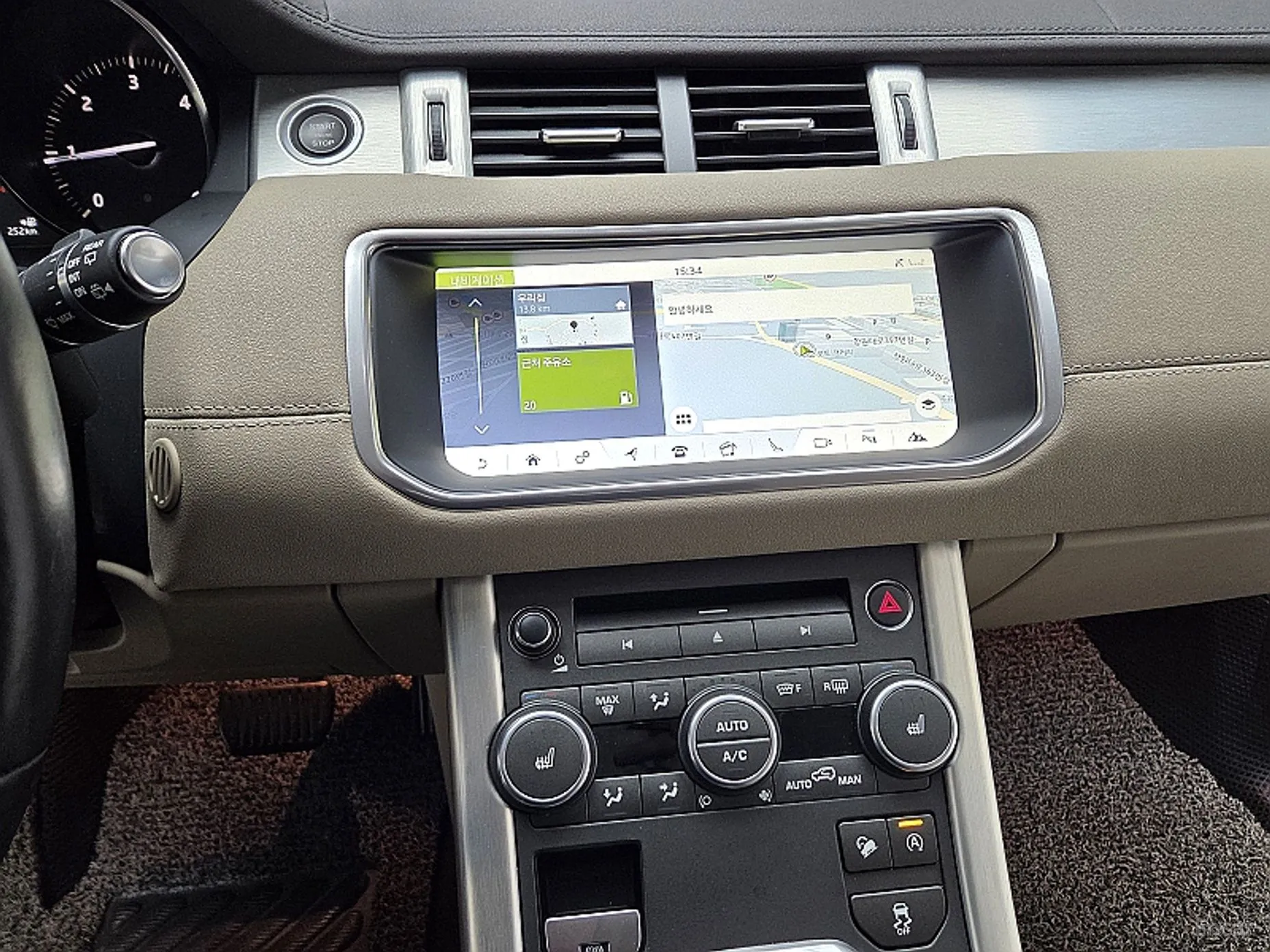 Land Rover Range Rover Evoque превью 13