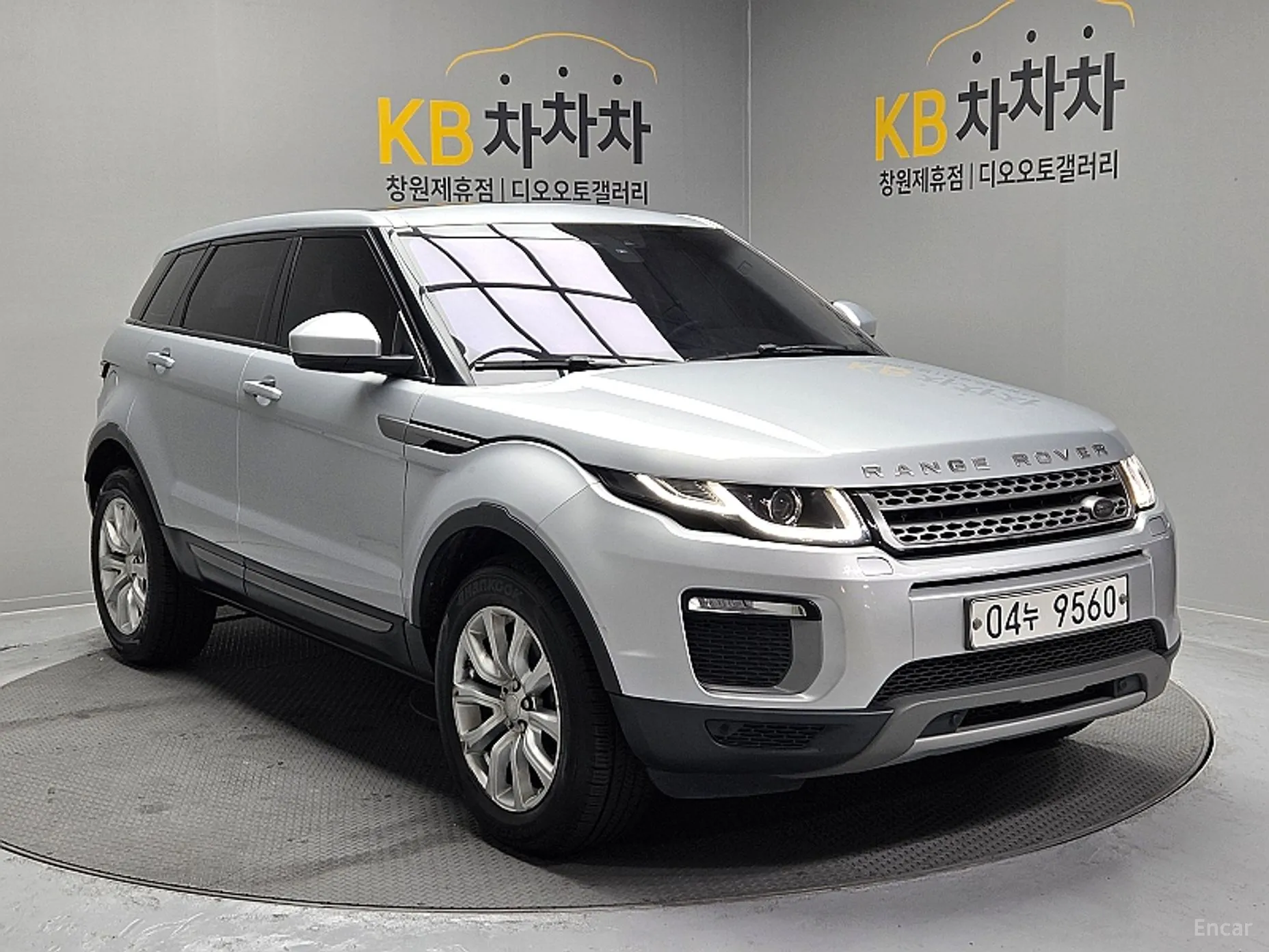 Land Rover Range Rover Evoque превью 3