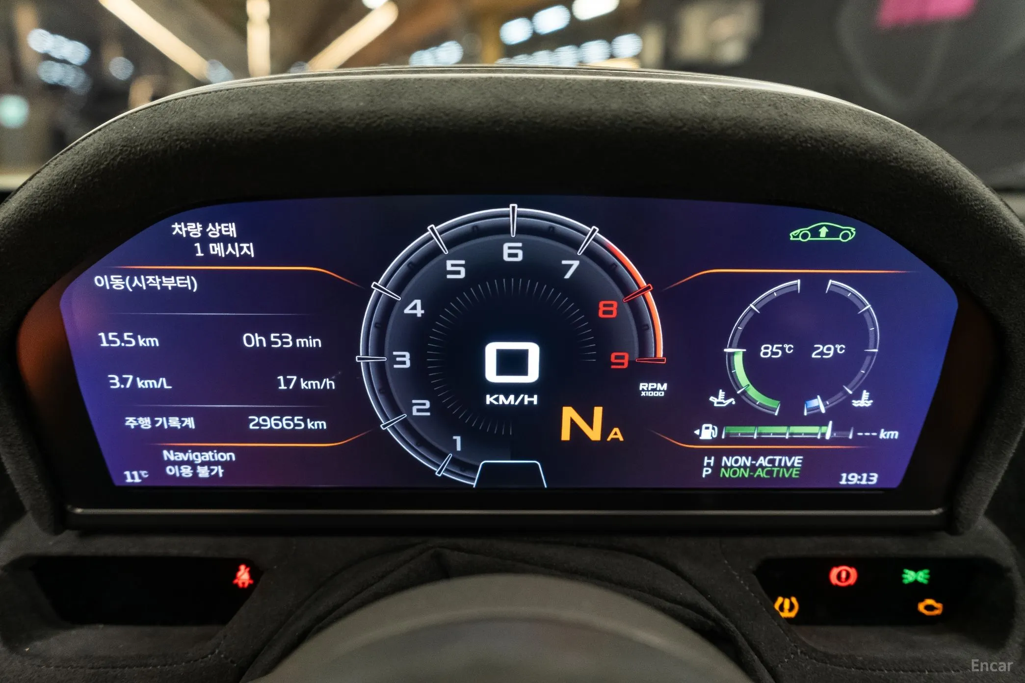 McLaren 720S превью 8
