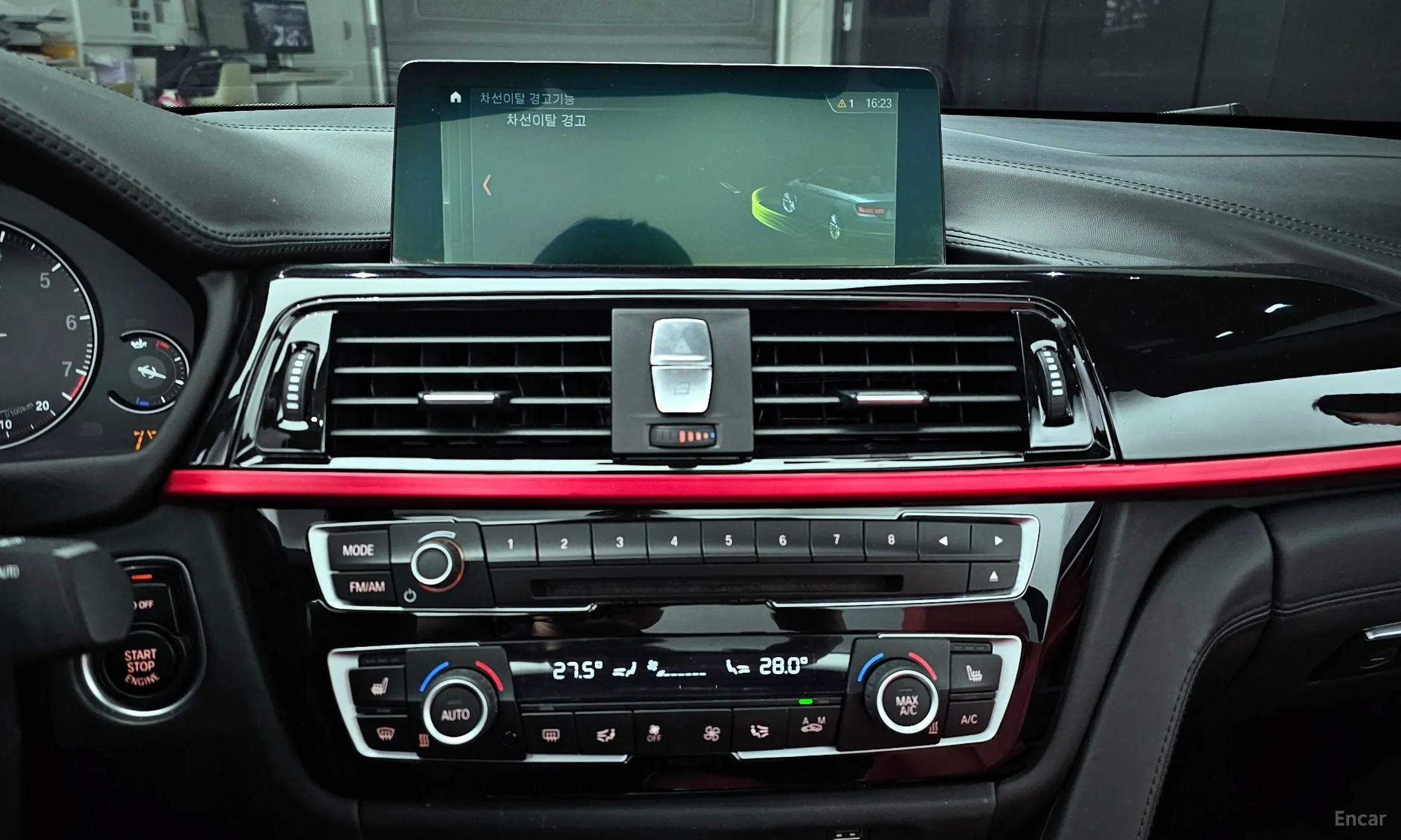 BMW Series 4 (F32) превью 14