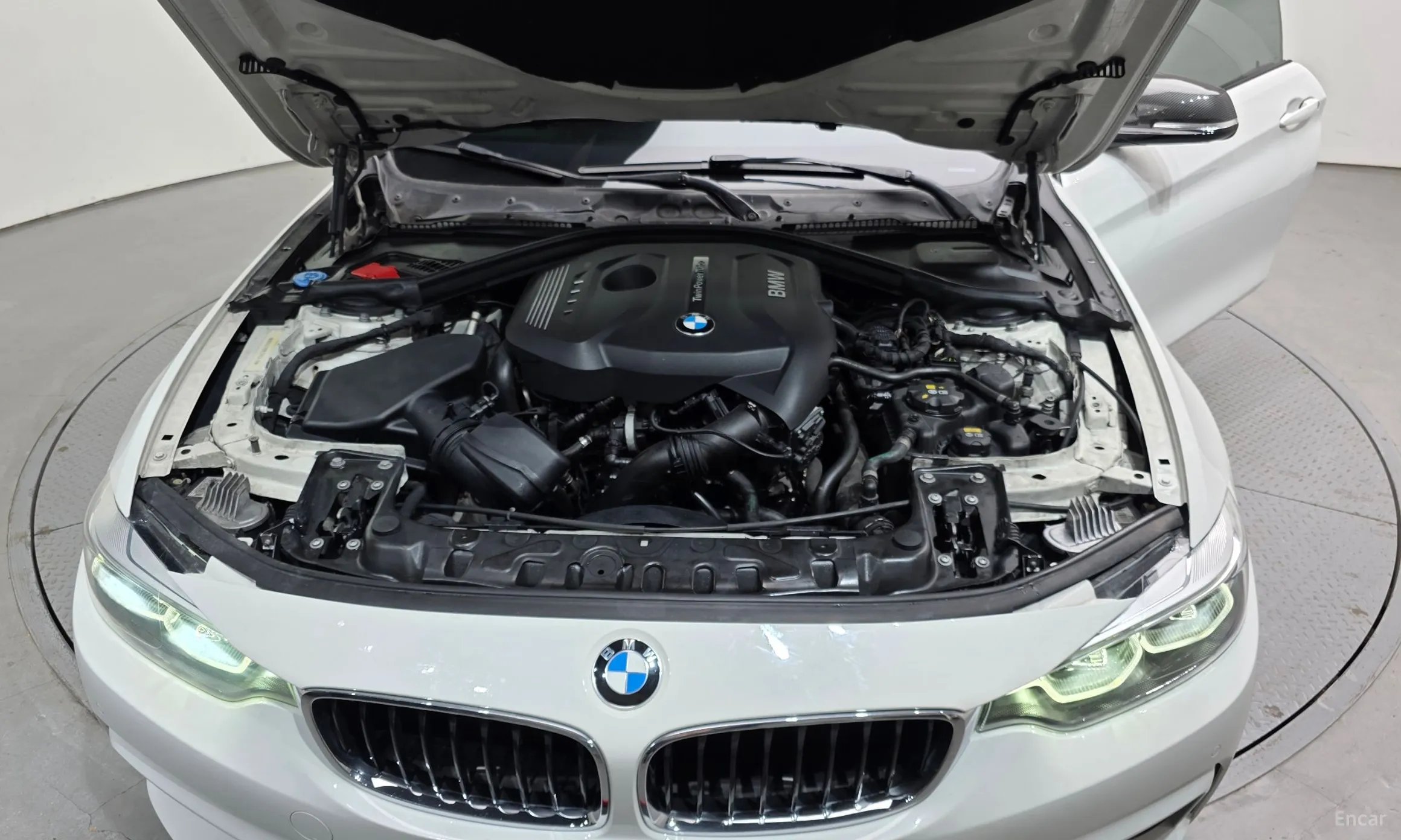 BMW Series 4 (F32) превью 6