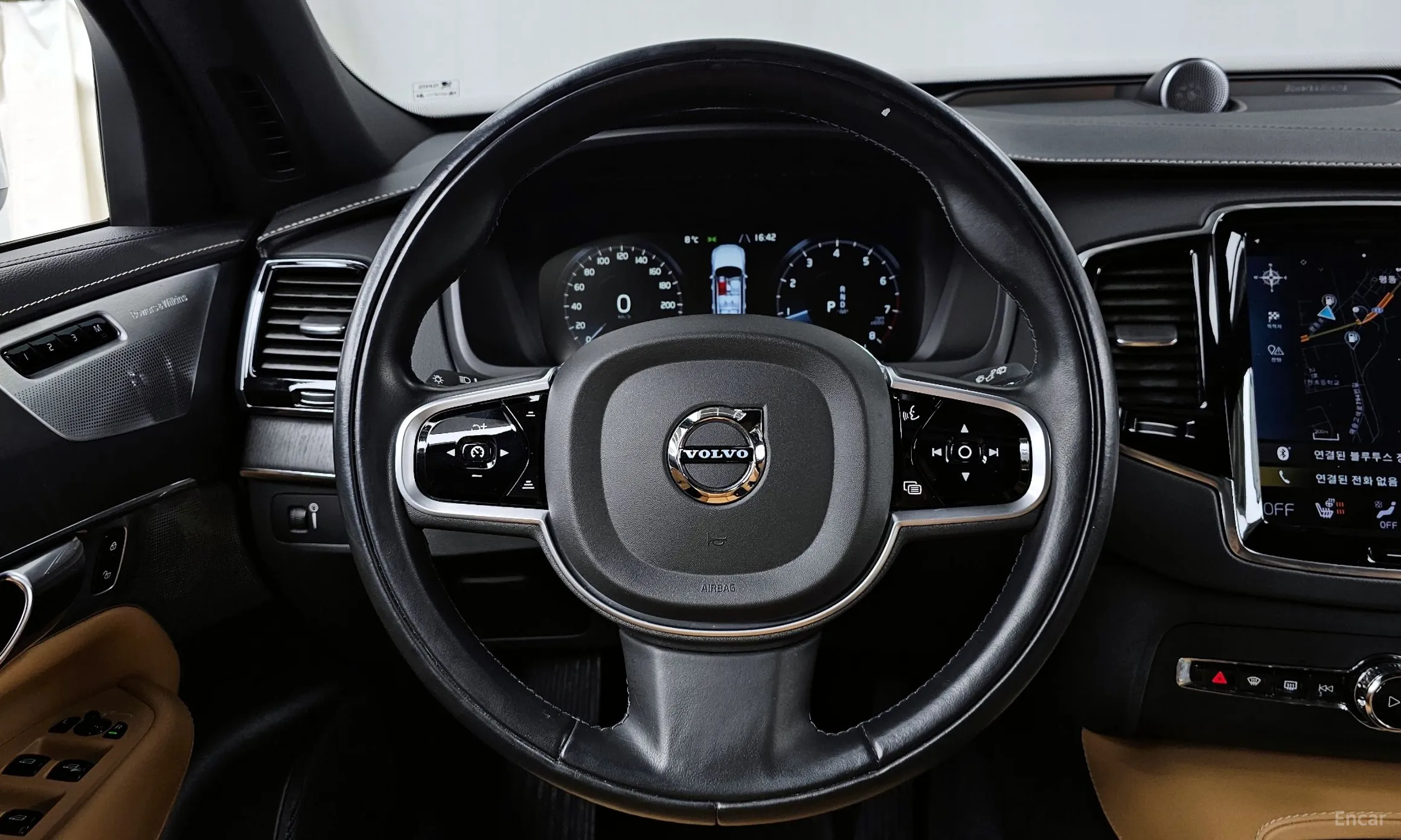 Volvo XC90 Gen 2 превью 13