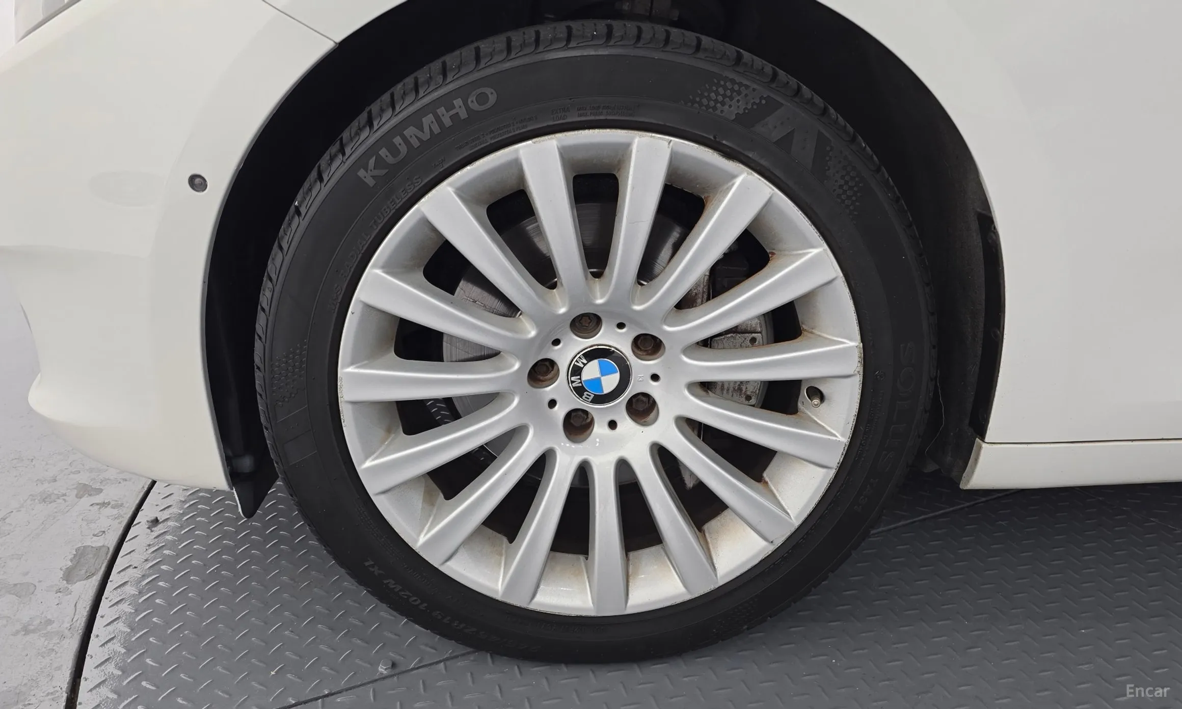 BMW 5 Series GT (F07) превью 5