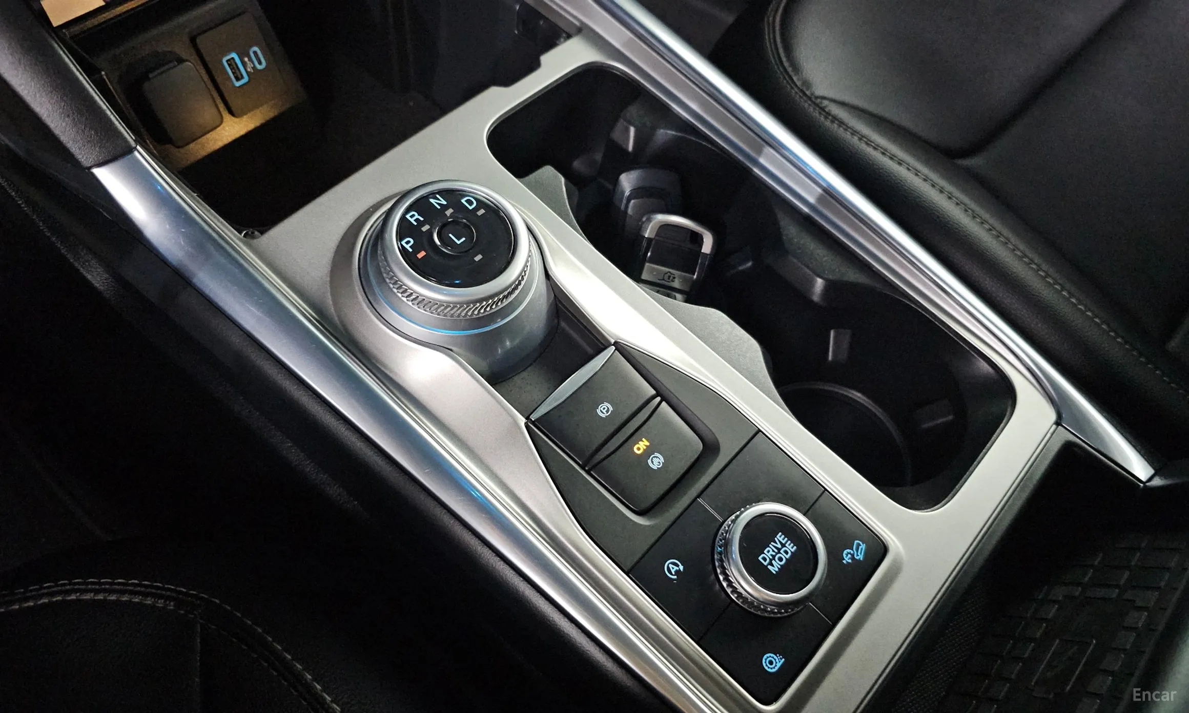 Ford Explorer 6th Generation превью 9