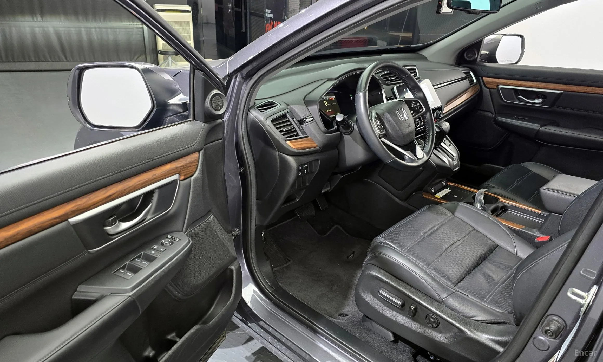 Honda CR-V 5th generation превью 10