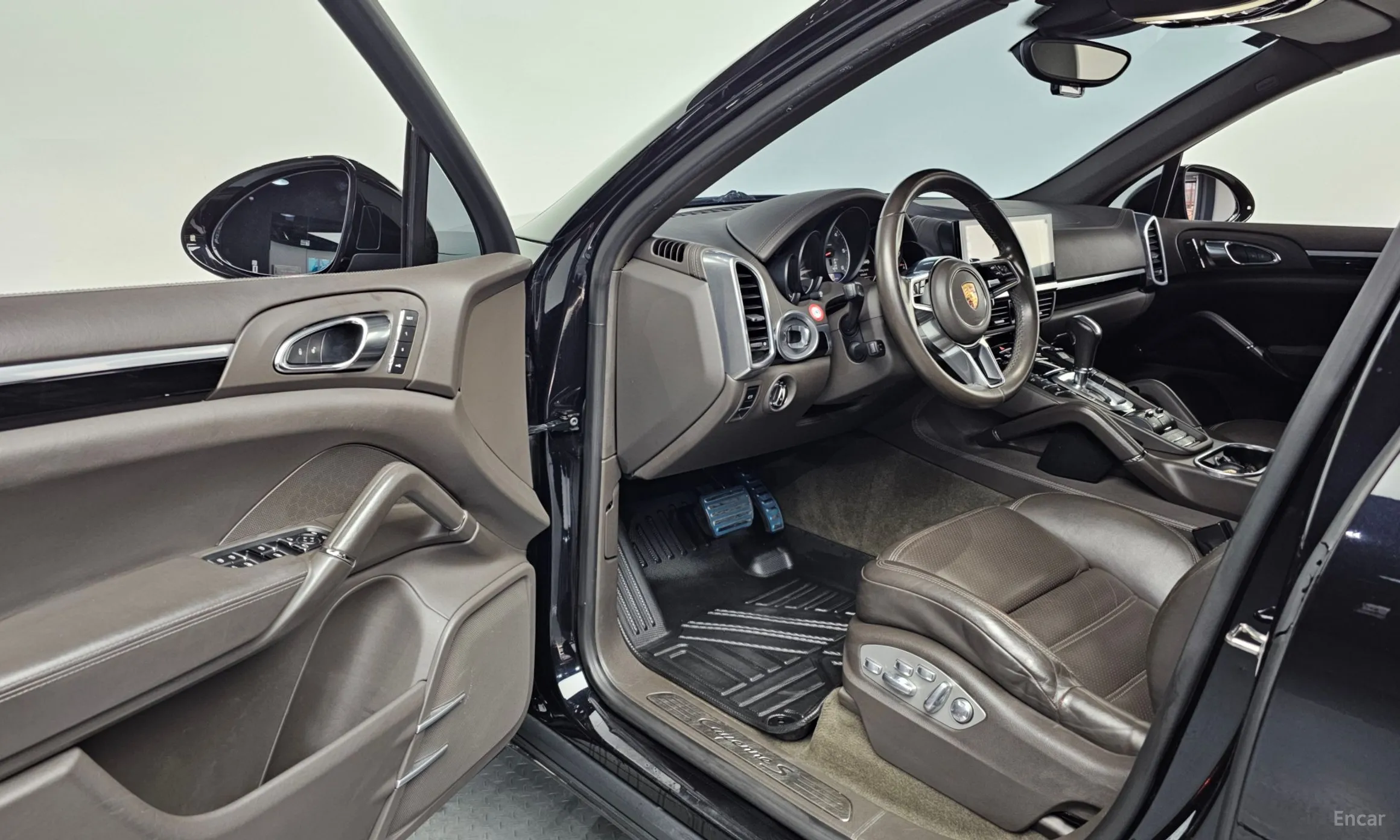 Porsche New Cayenne превью 10