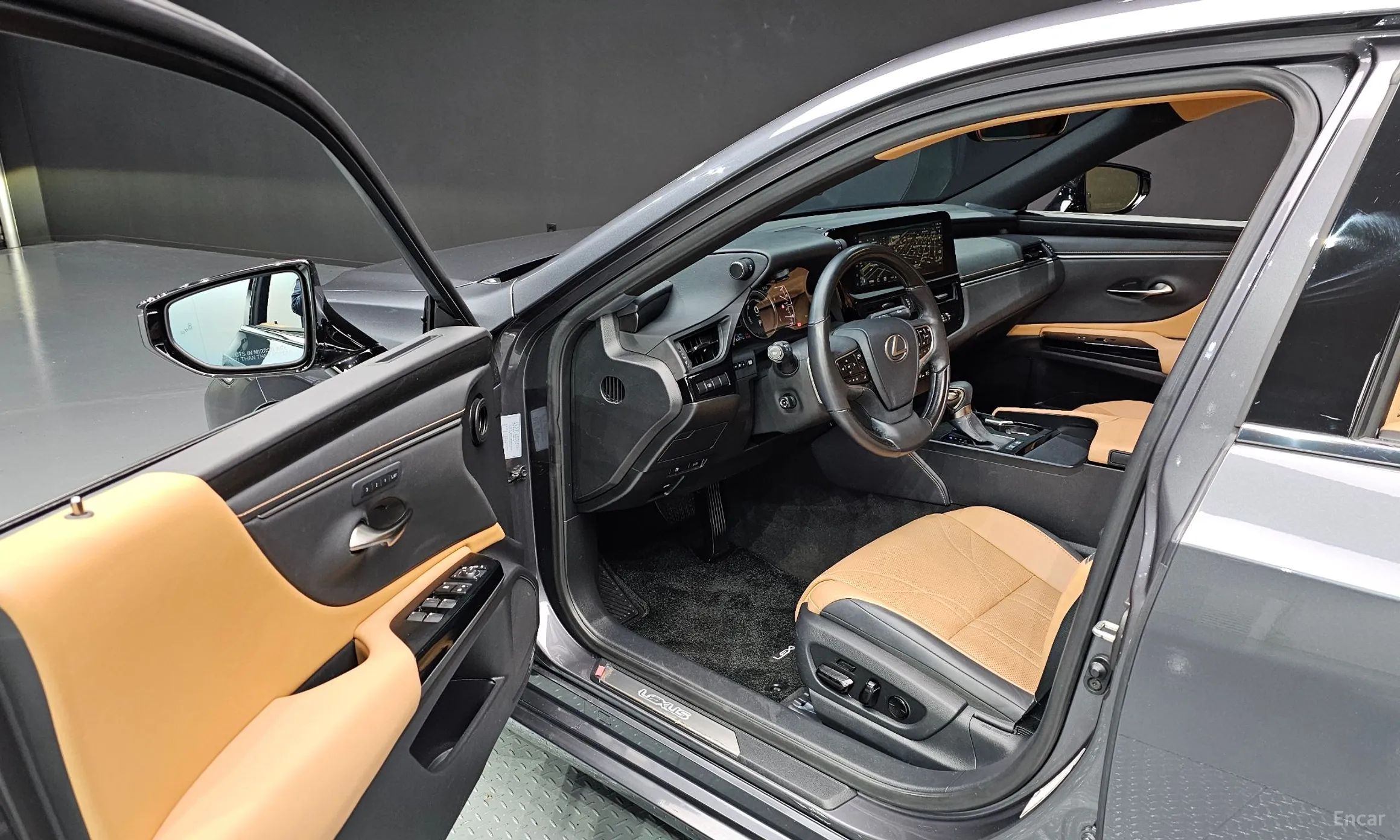 Lexus ES300h 7th Generation превью 11