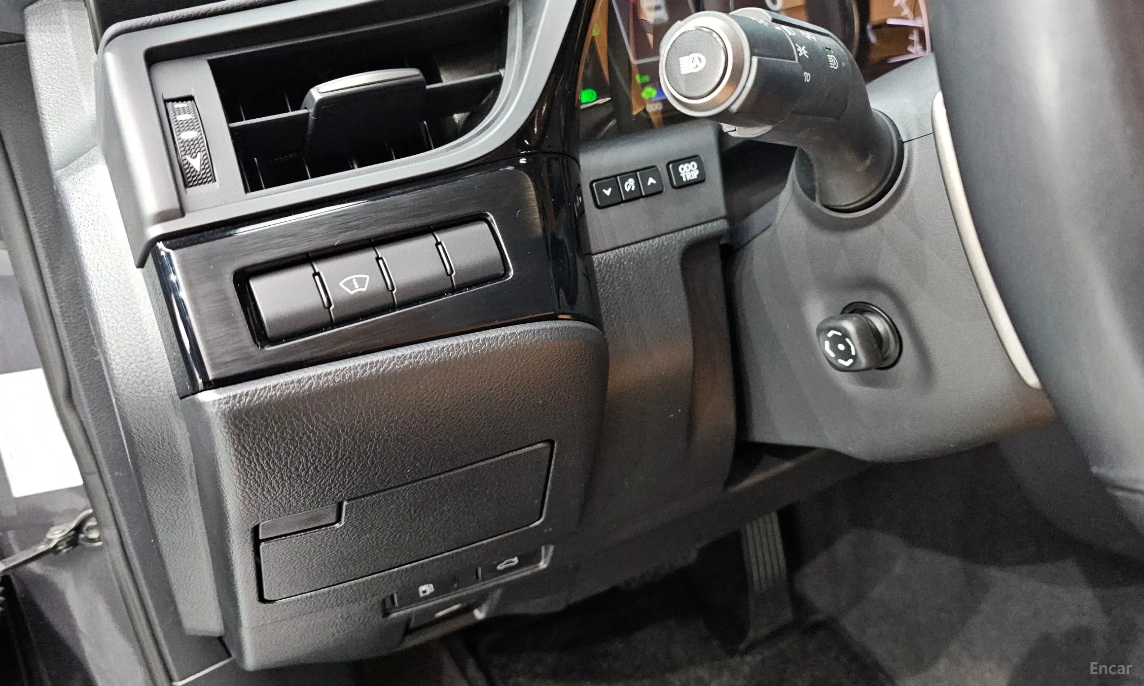Lexus ES300h 7th Generation превью 12