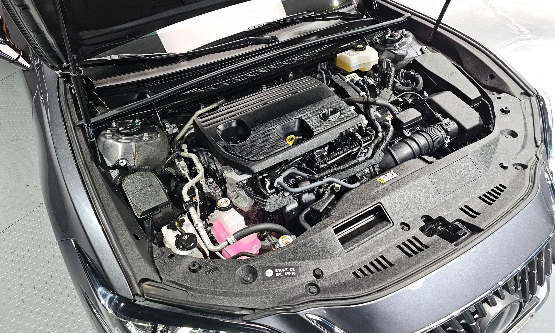 Lexus ES300h 7th Generation превью 6