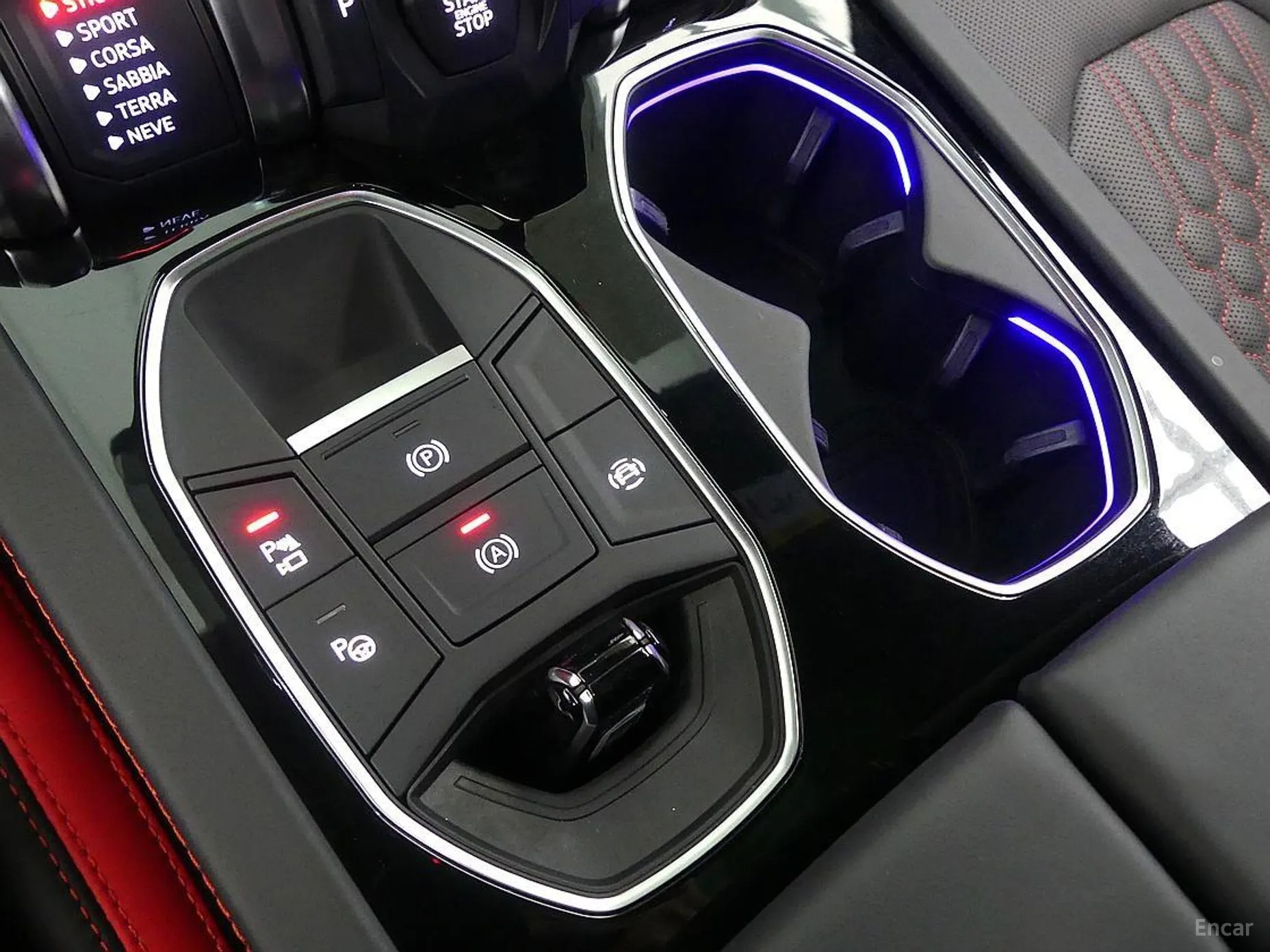 Lamborghini Urus превью 15