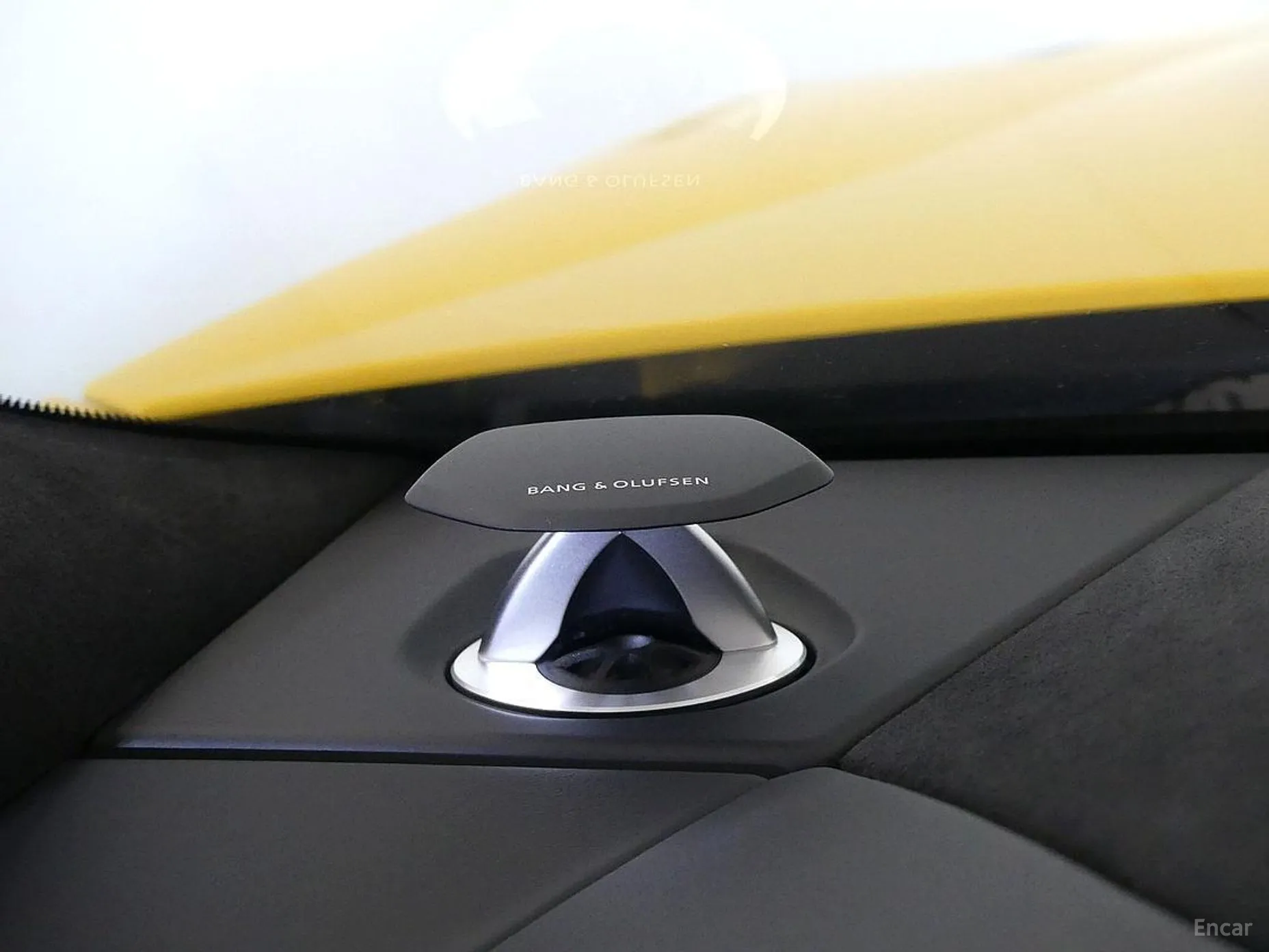 Lamborghini Urus превью 19
