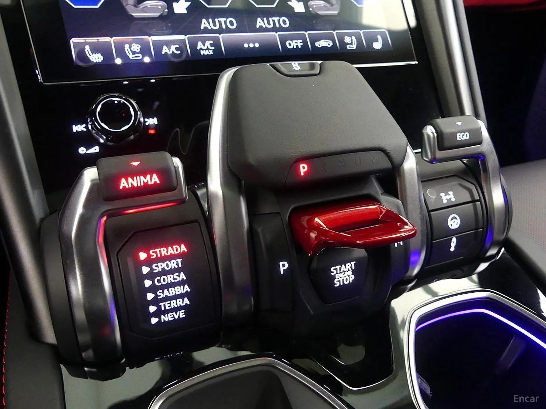 Lamborghini Urus превью 7
