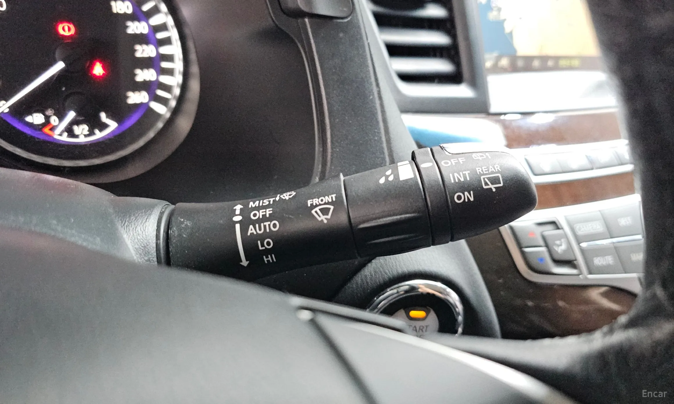 Infiniti QX60 превью 17