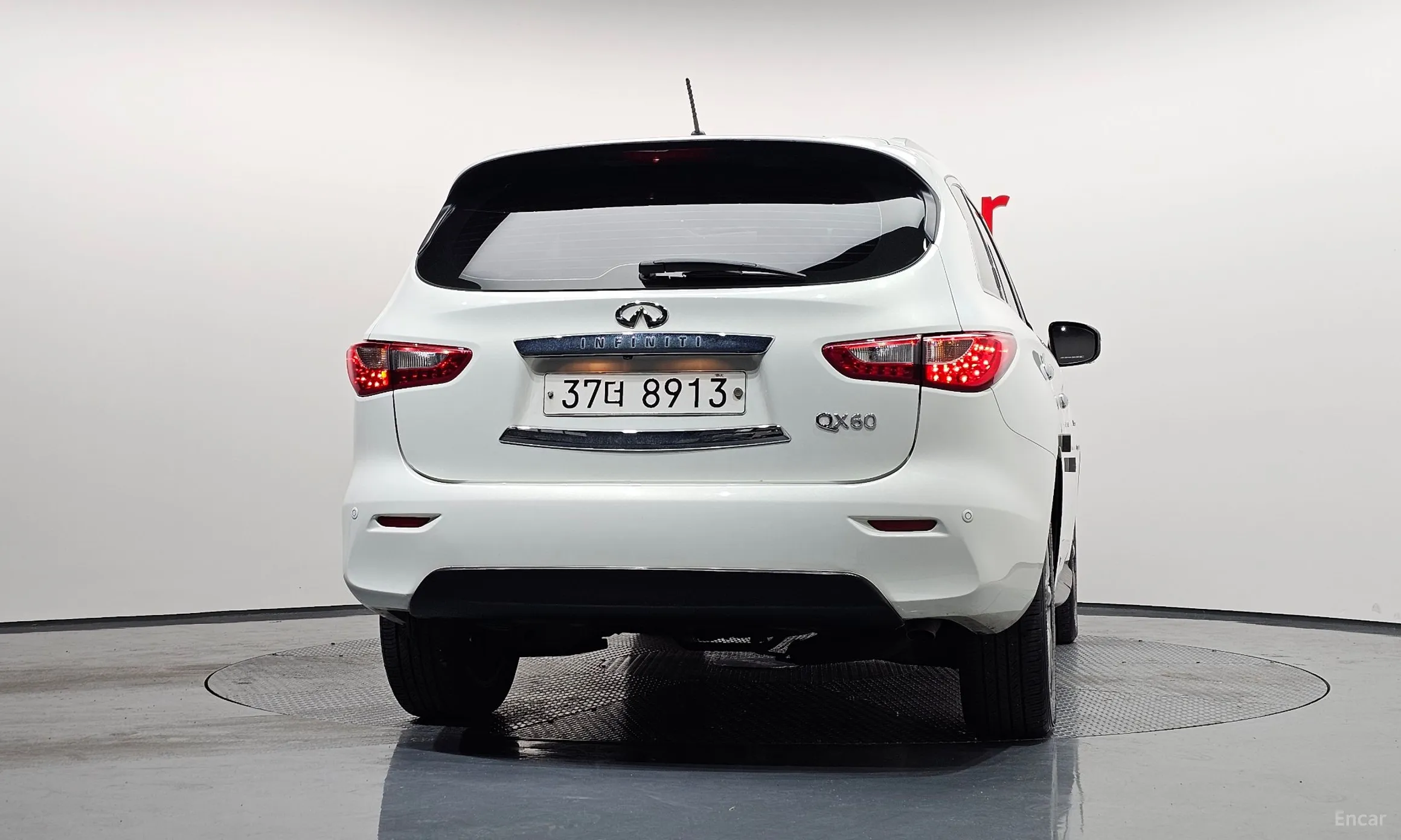 Infiniti QX60 превью 4