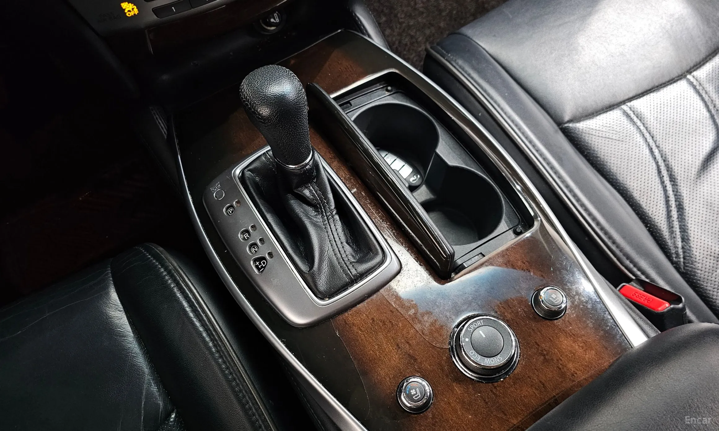Infiniti QX60 превью 9