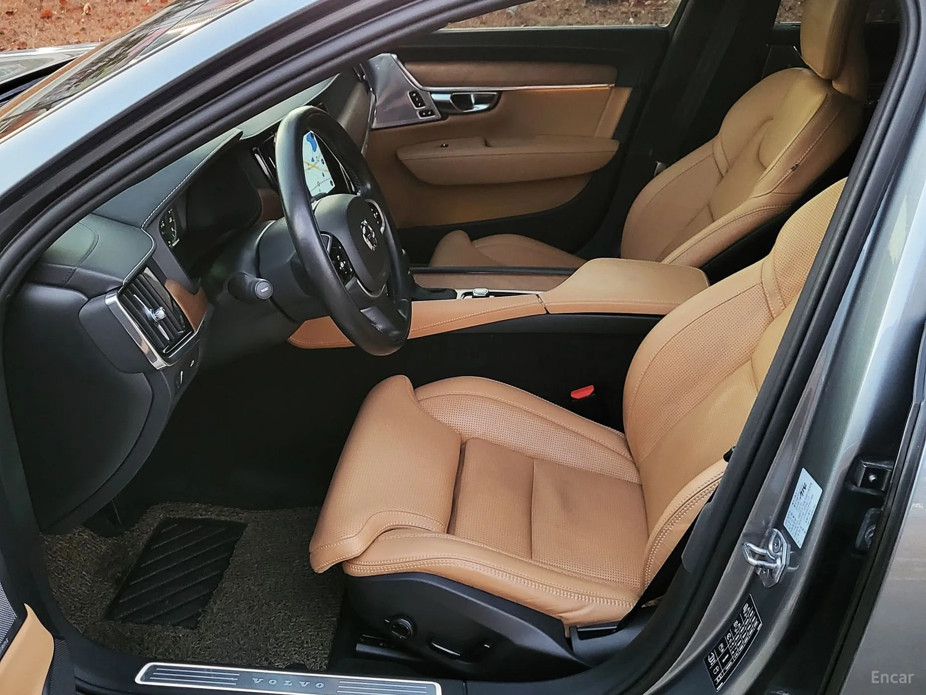 Volvo S90 превью 11