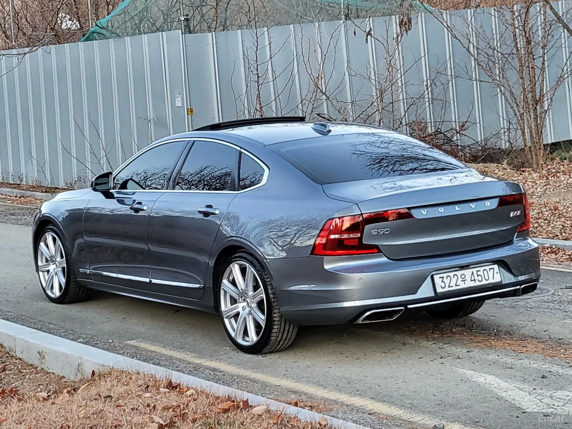 Volvo S90 превью 3