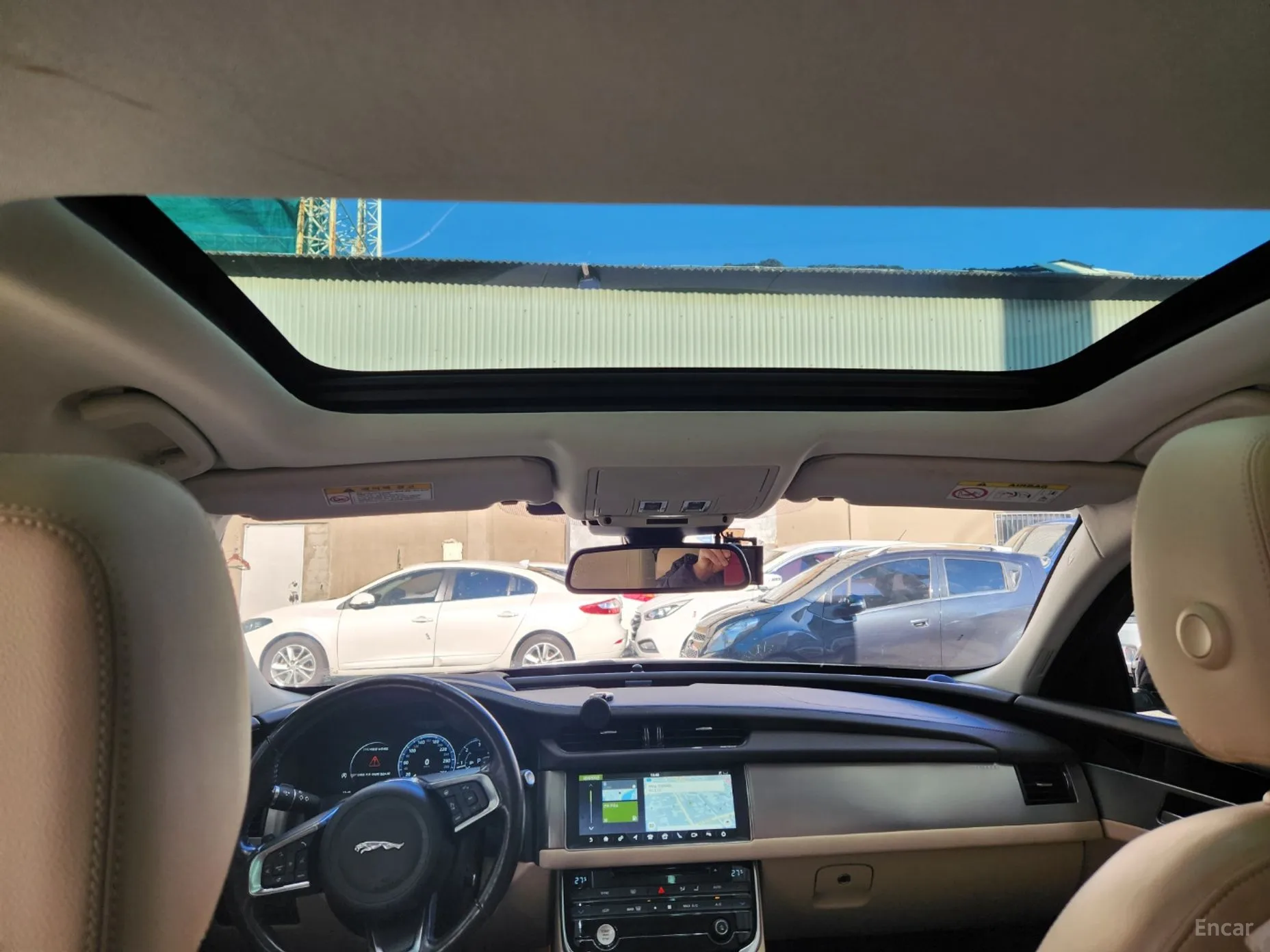 Jaguar XF (x260) превью 10