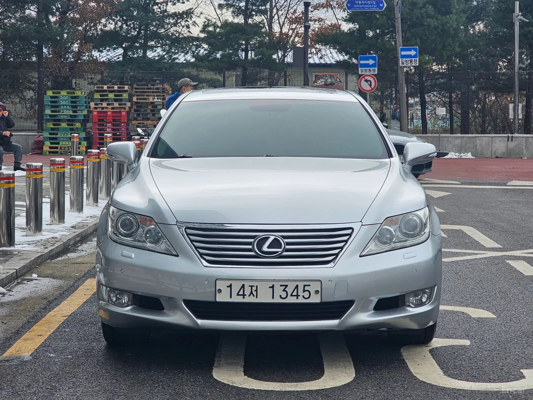 Lexus LS460