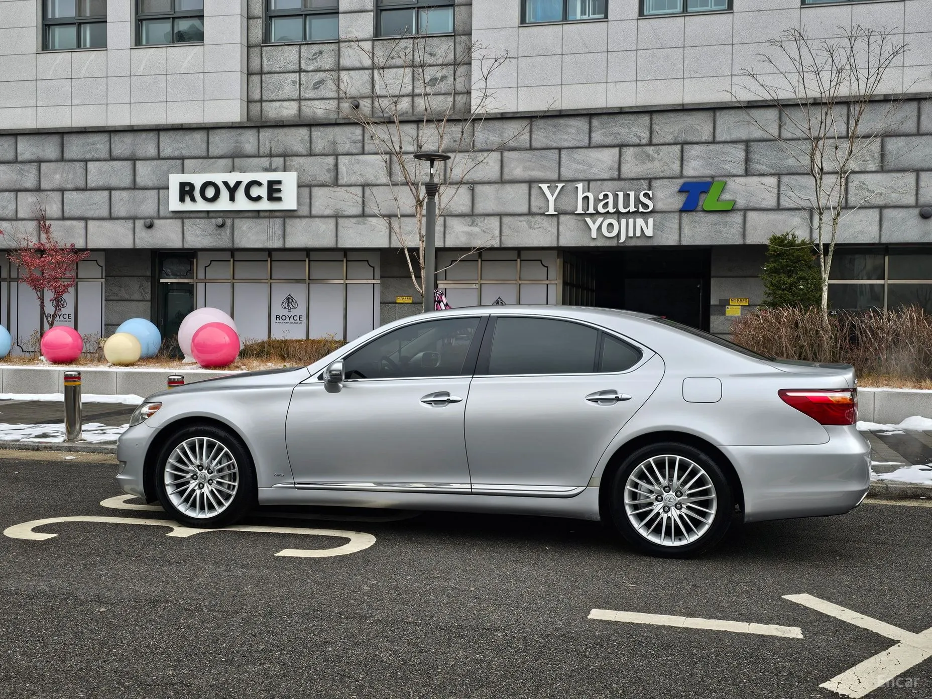 Lexus LS460