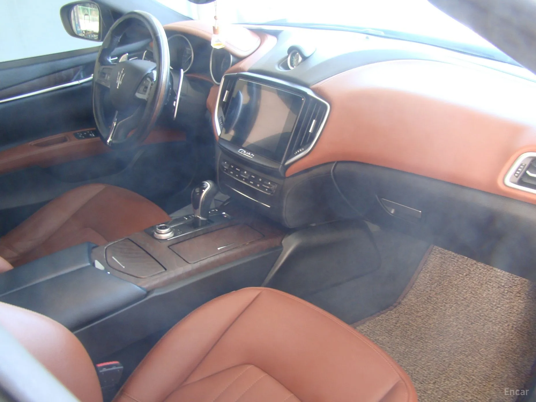 Maserati Ghibli превью 16