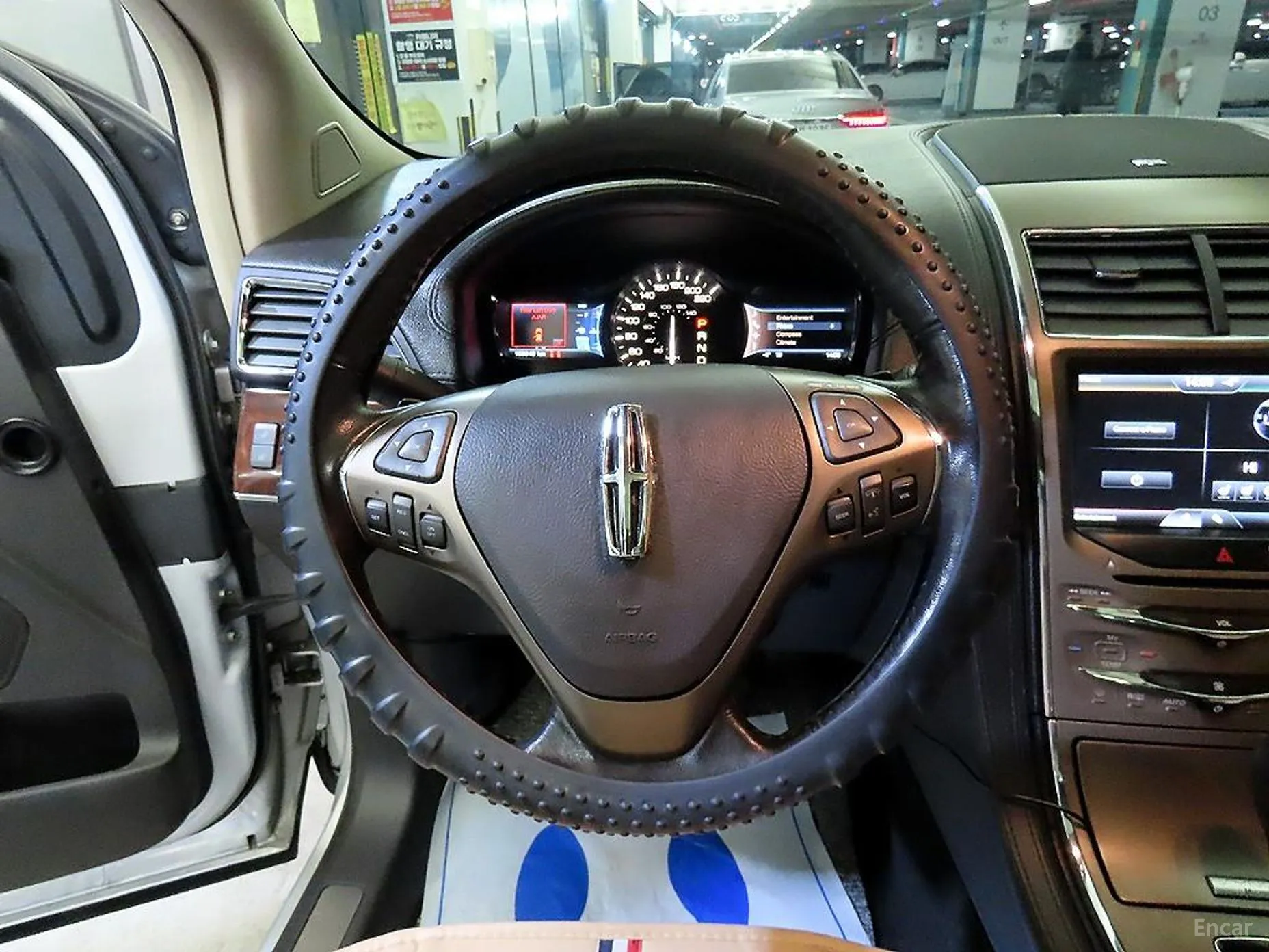 Lincoln New MKX превью 8