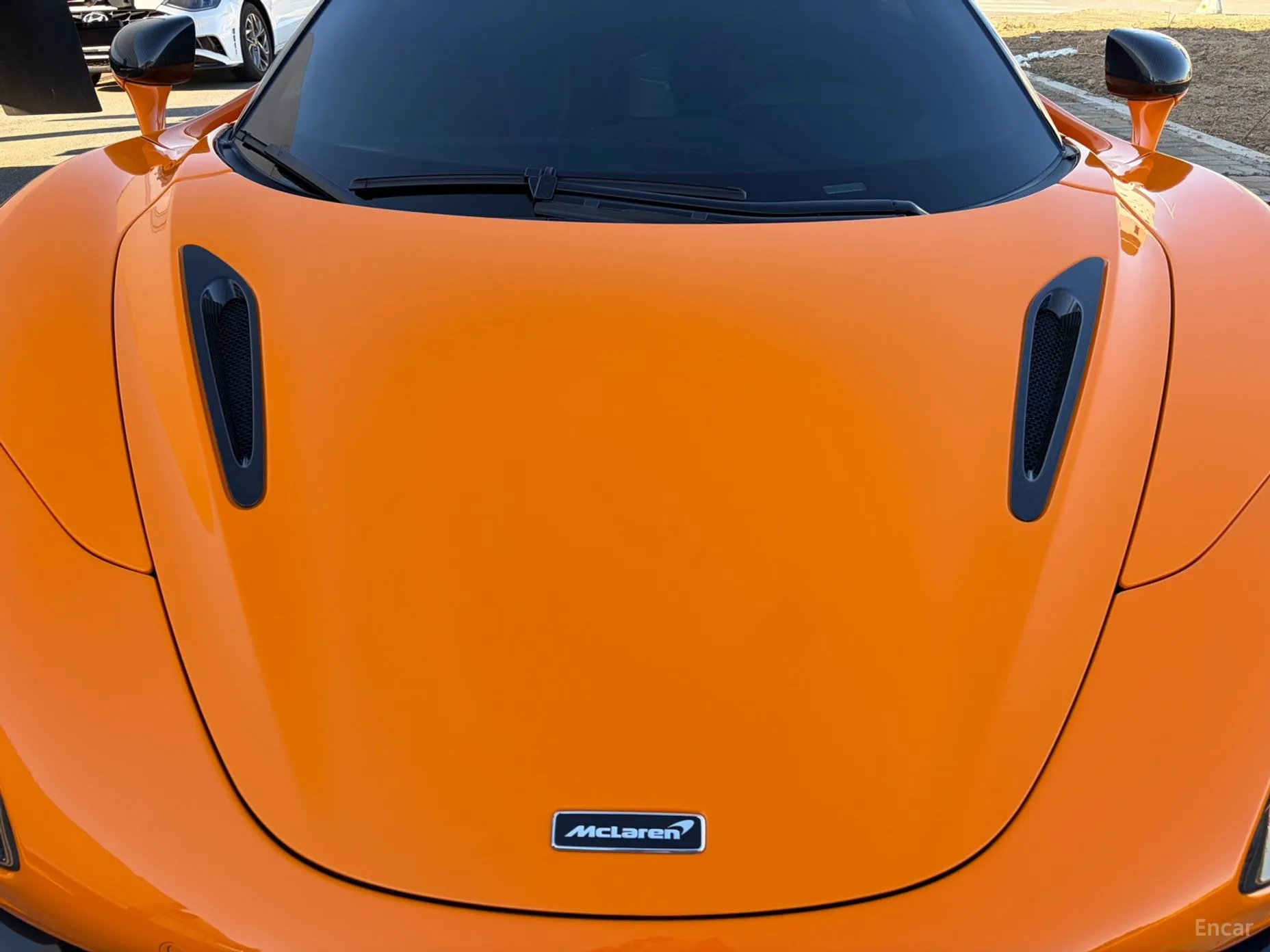 McLaren 720S превью 10