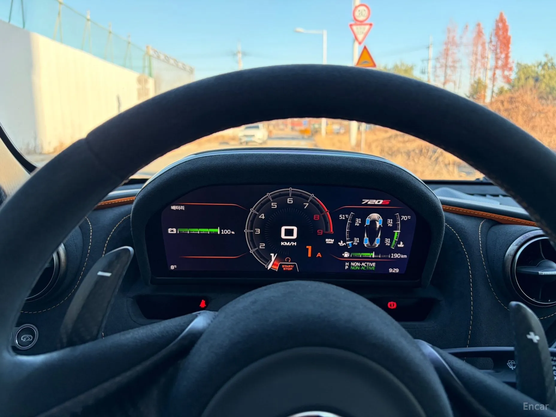 McLaren 720S превью 9