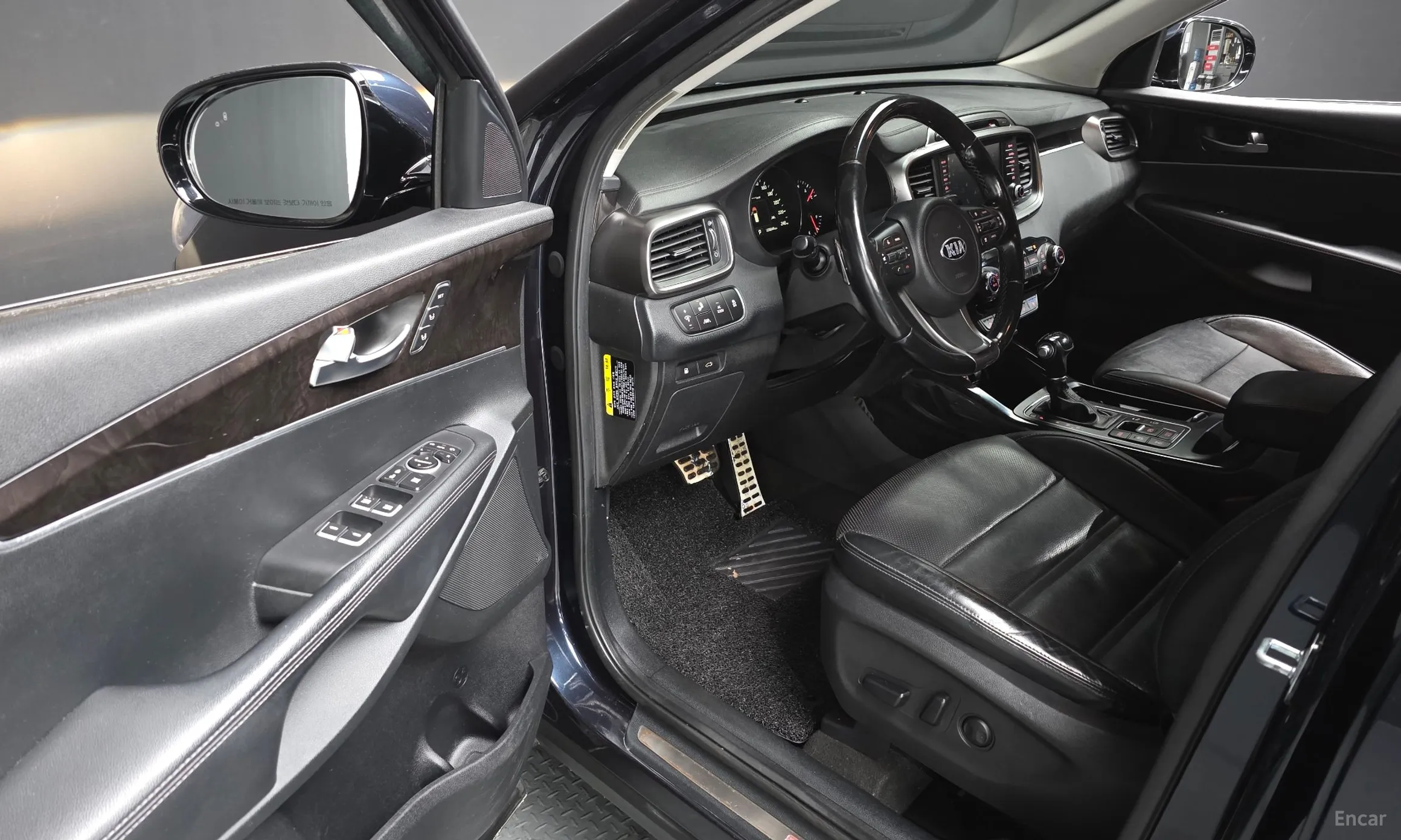 Kia Sorento превью 12