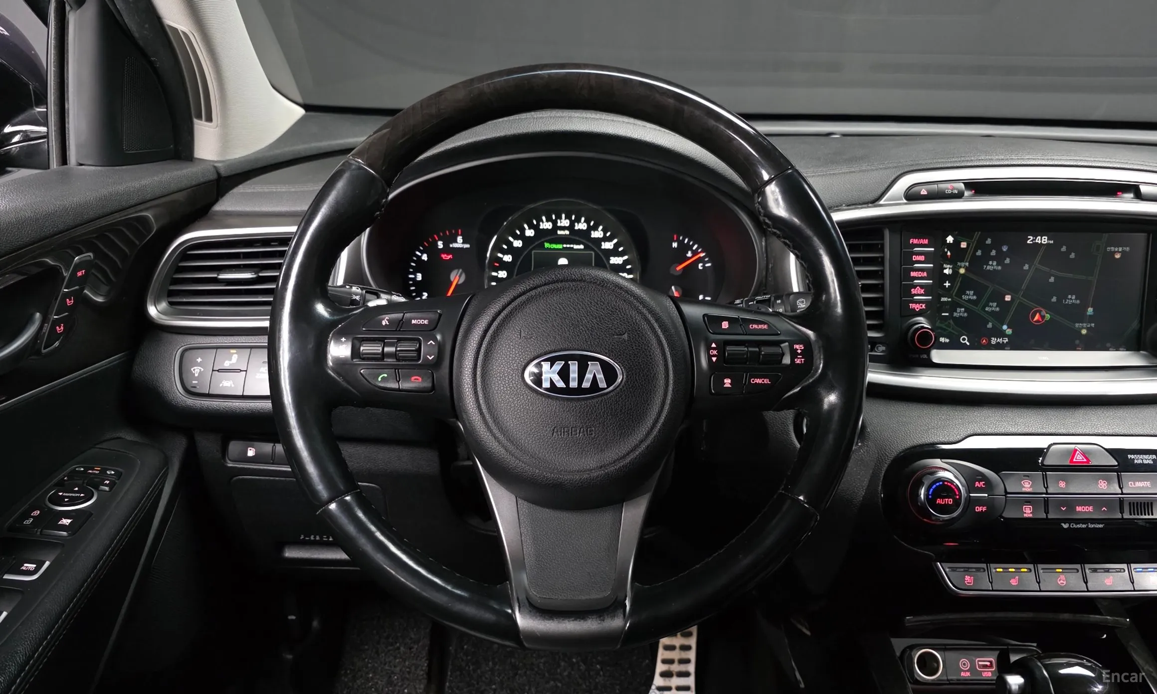 Kia Sorento превью 14
