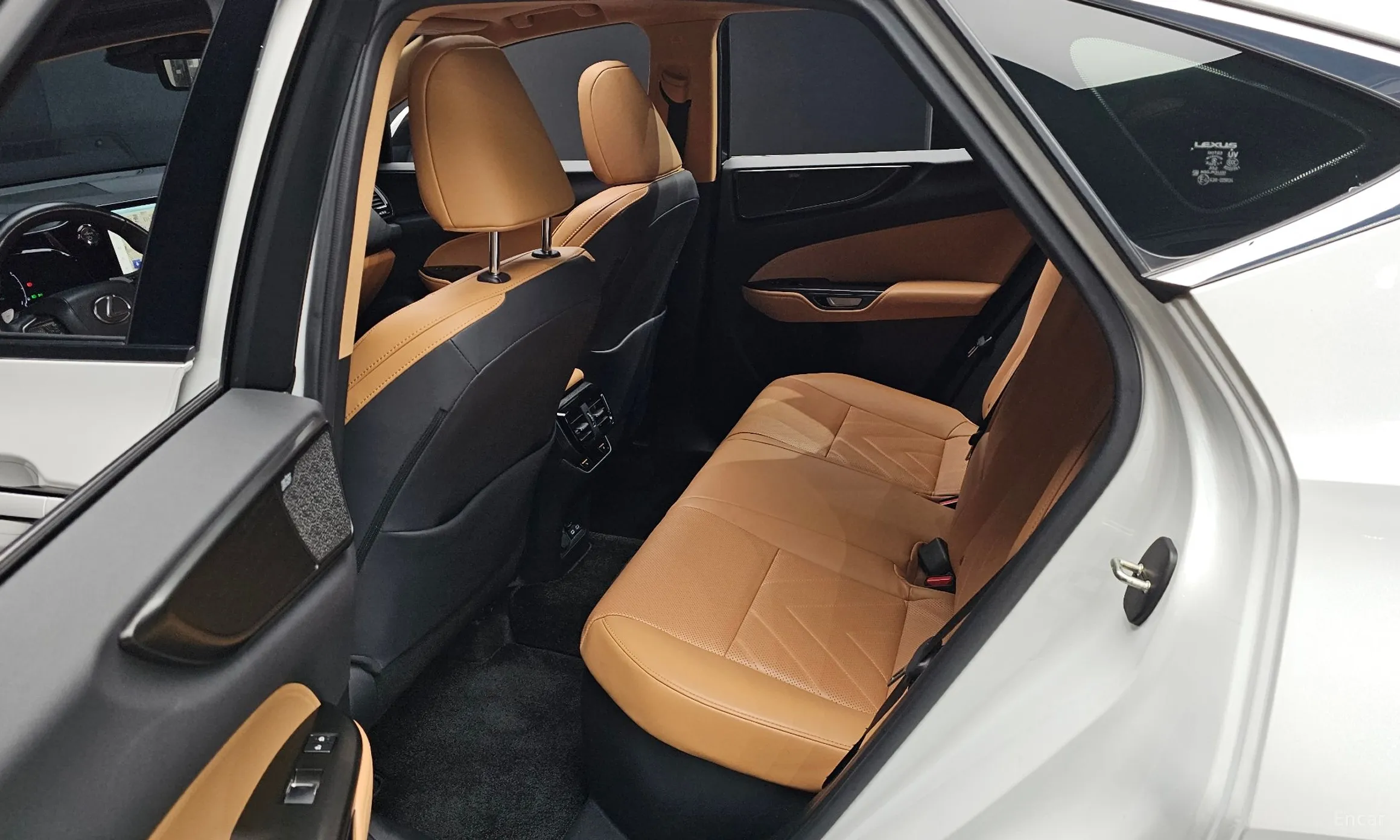 Lexus NX350h Gen 2 превью 12