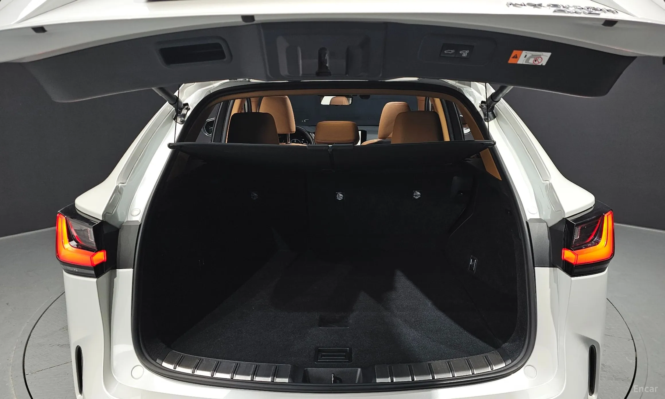 Lexus NX350h Gen 2 превью 20