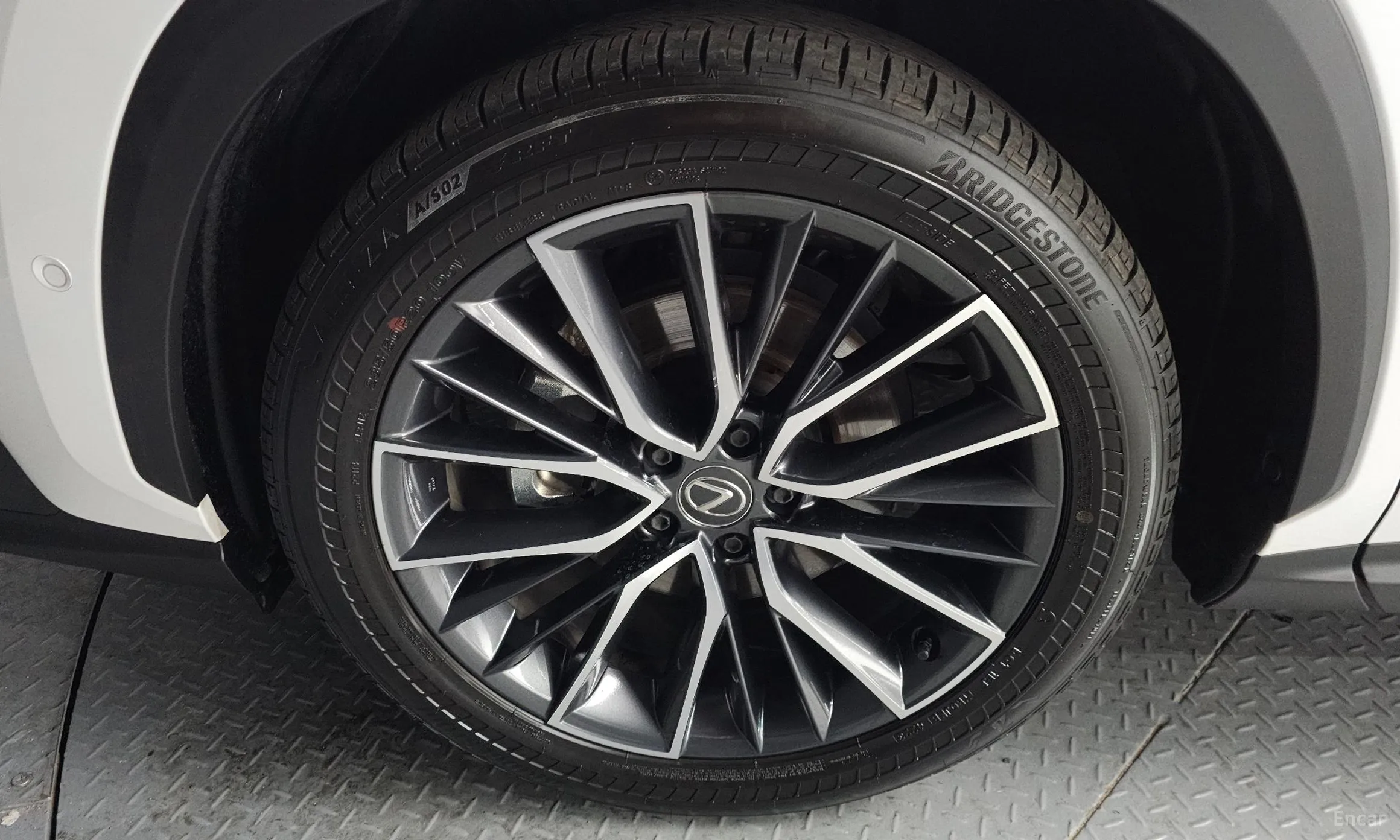 Lexus NX350h Gen 2 превью 5