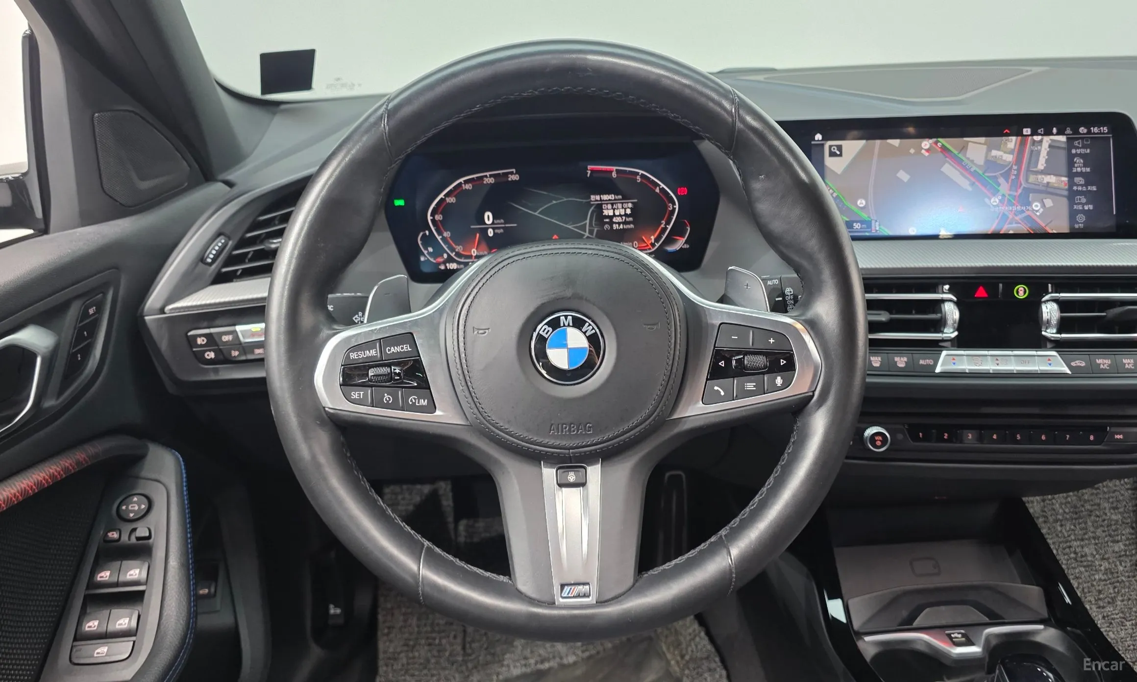 BMW 1 Series (F40) превью 13