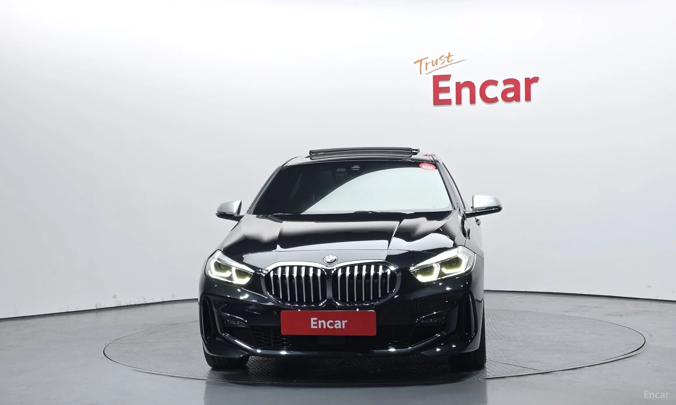 BMW 1 Series (F40) превью 3