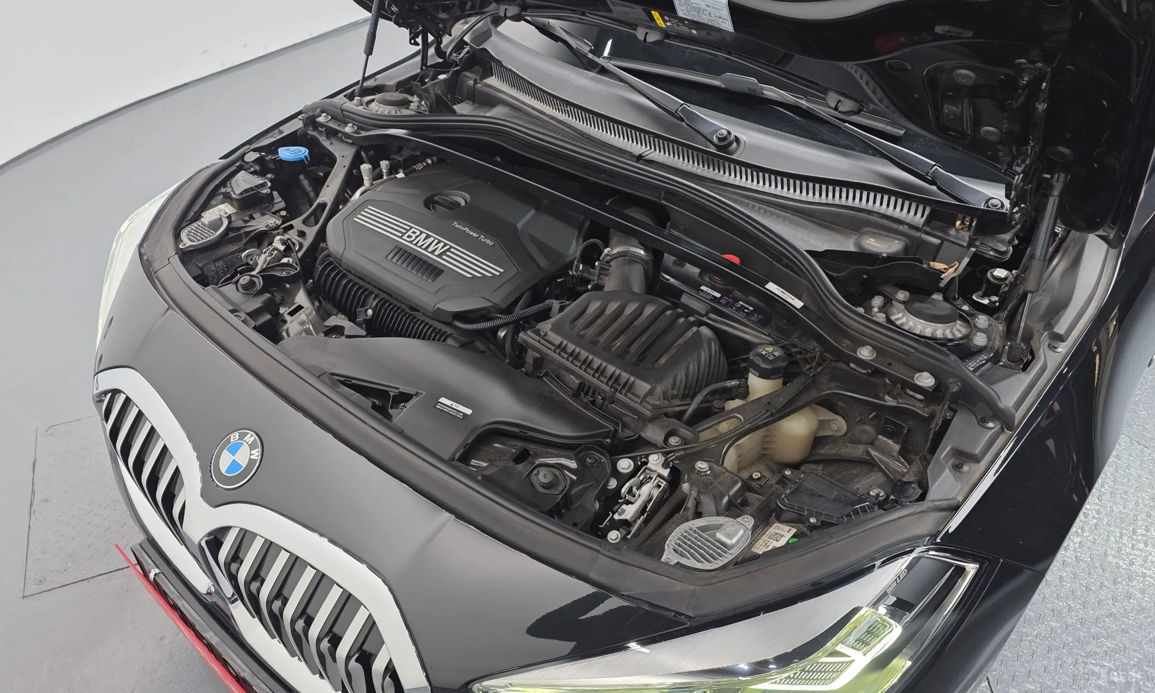 BMW 1 Series (F40) превью 6
