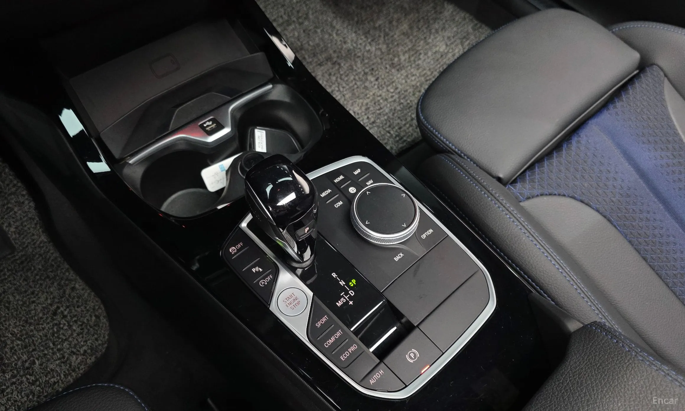 BMW 1 Series (F40) превью 9