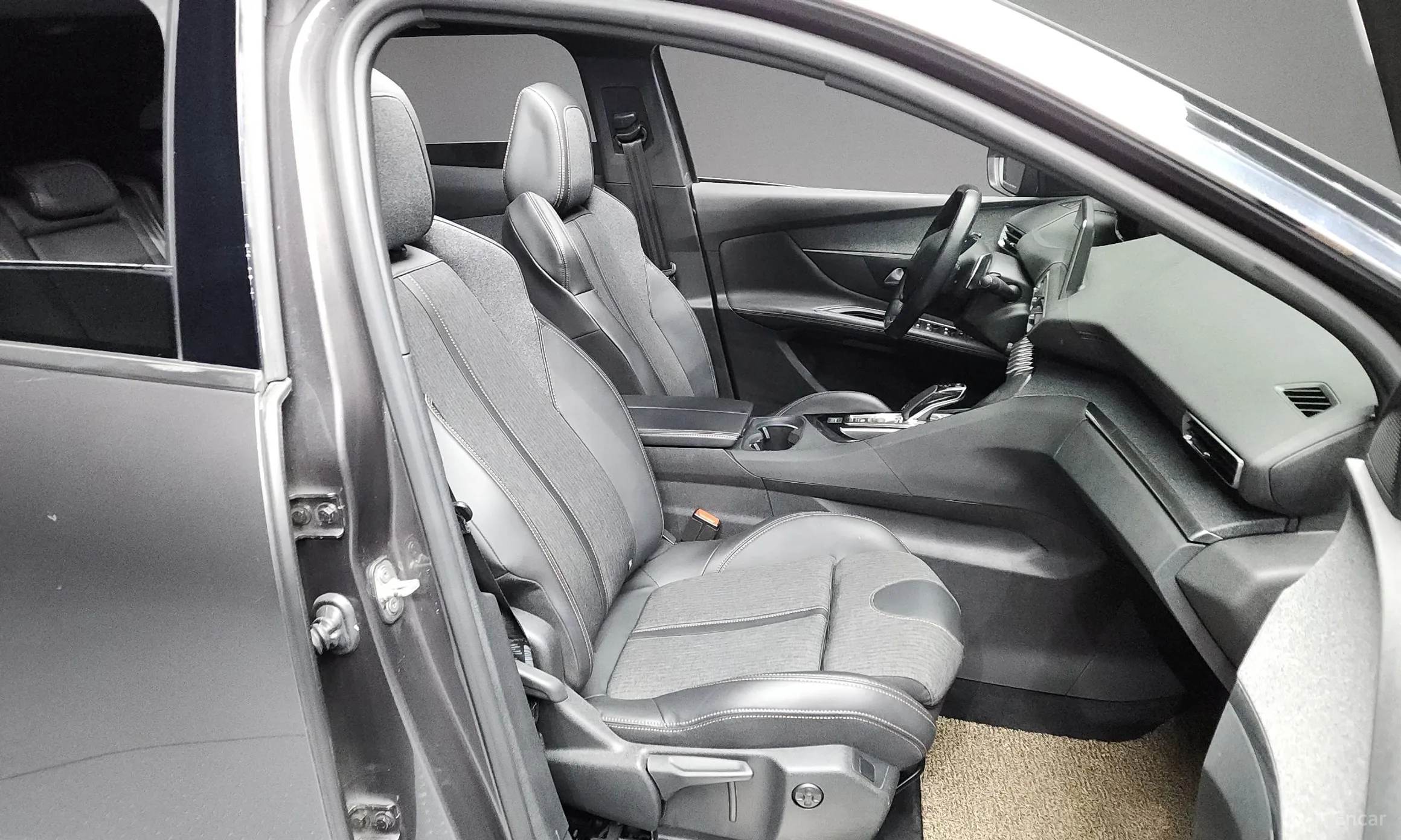 Peugeot 3008 2nd generation превью 11