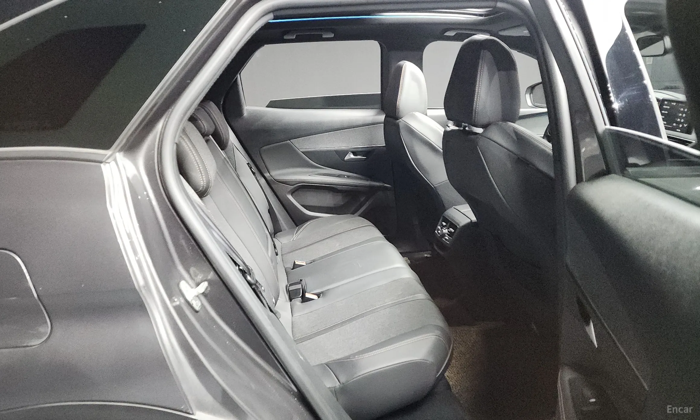 Peugeot 3008 2nd generation превью 12