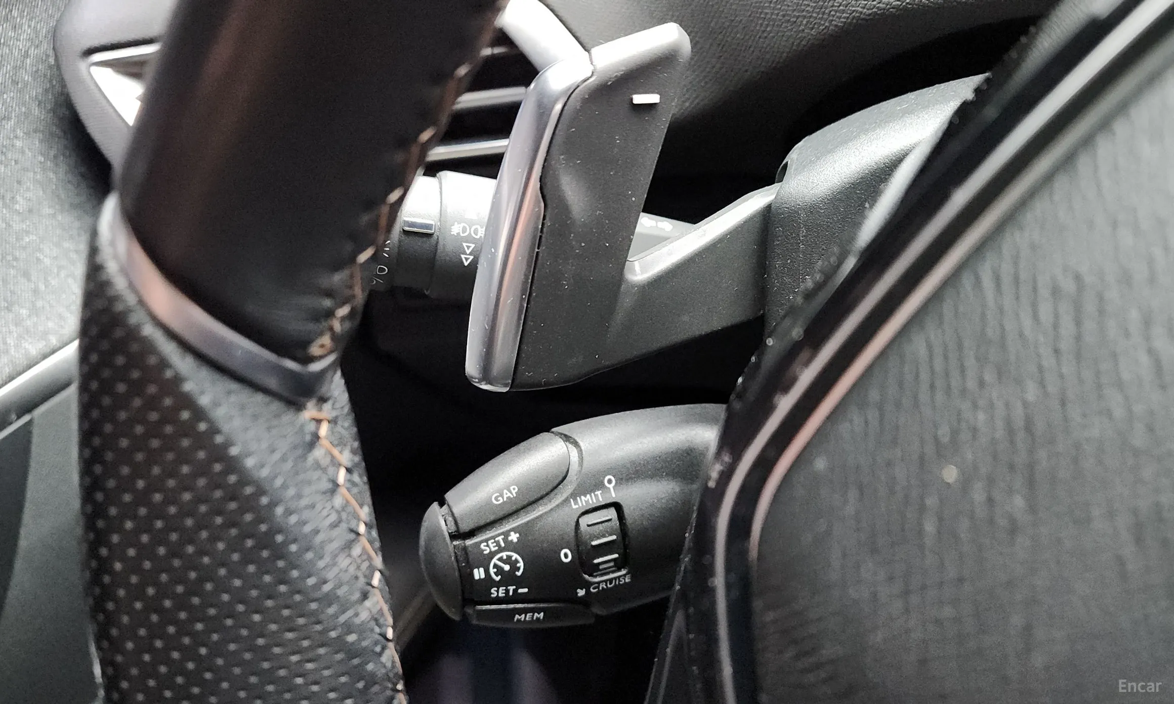 Peugeot 3008 2nd generation превью 18