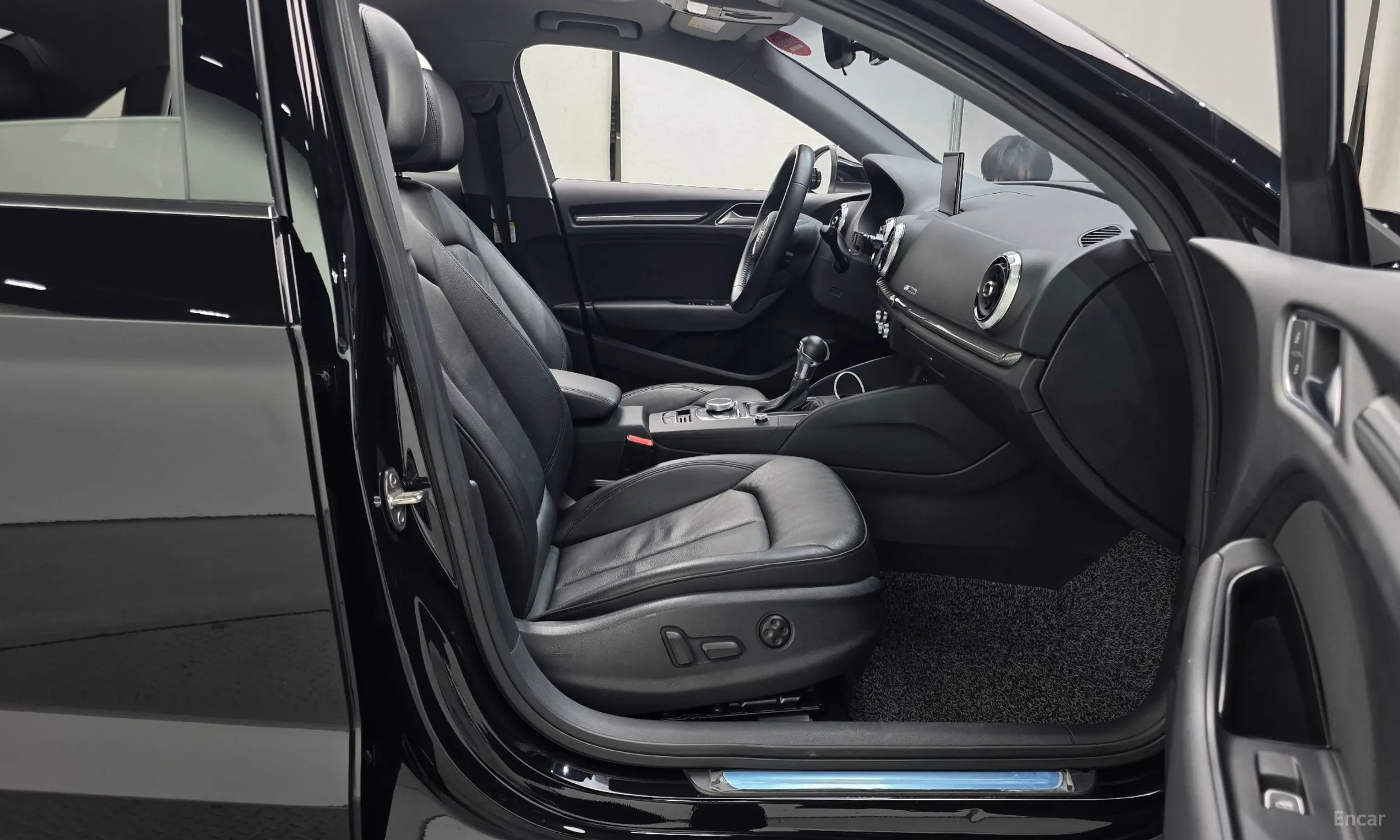 Audi New A3 превью 10